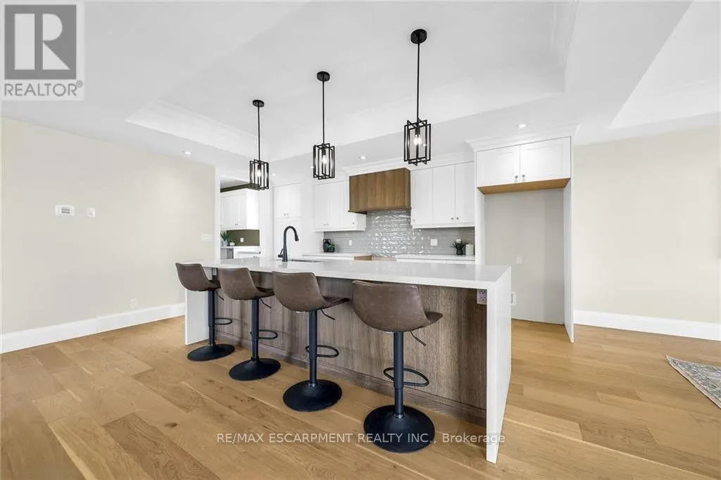 92 CRADDOCK BOULEVARD