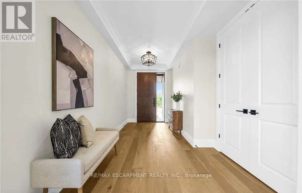 92 CRADDOCK BOULEVARD