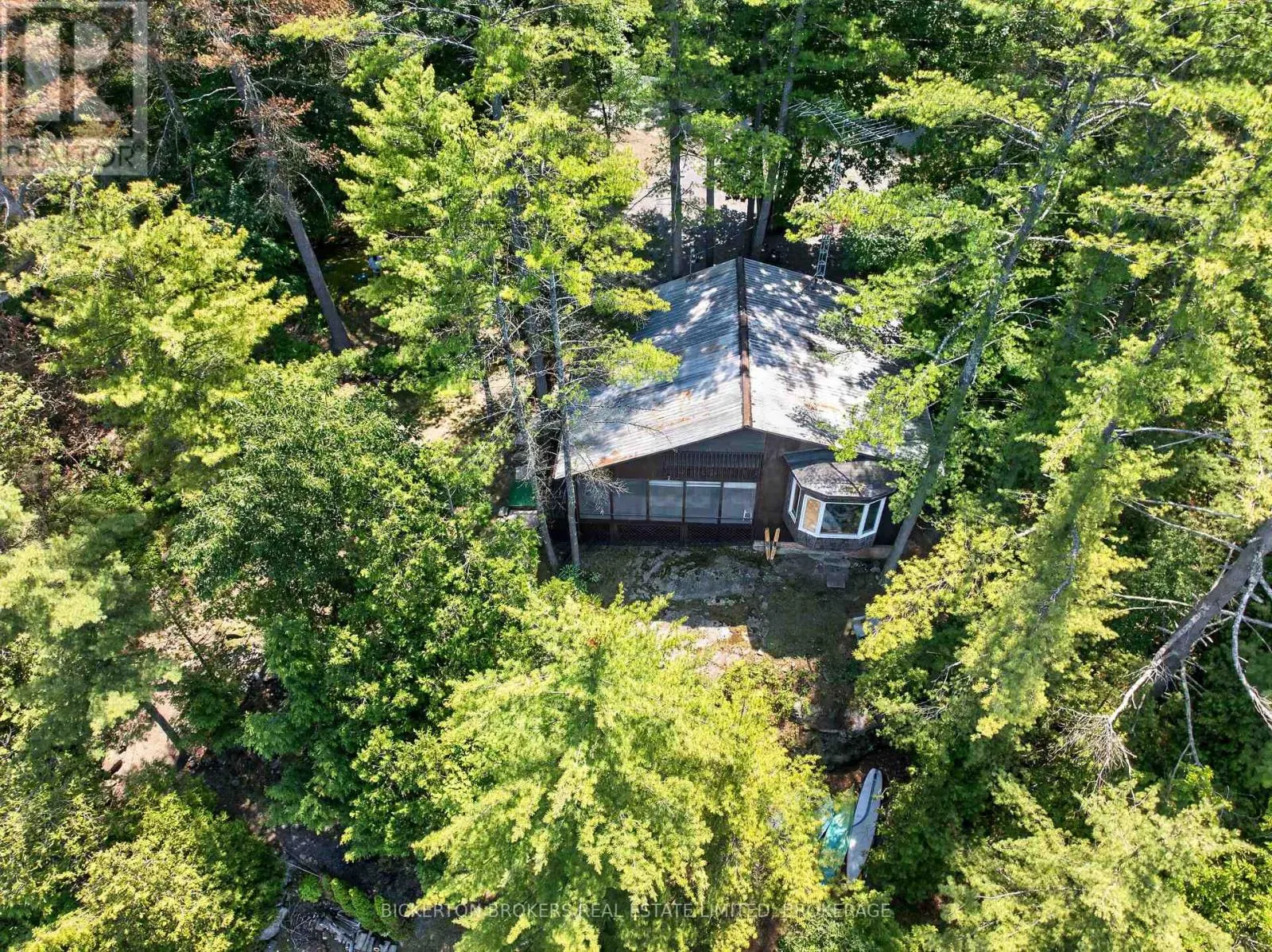 468 MOORHEAD LANE