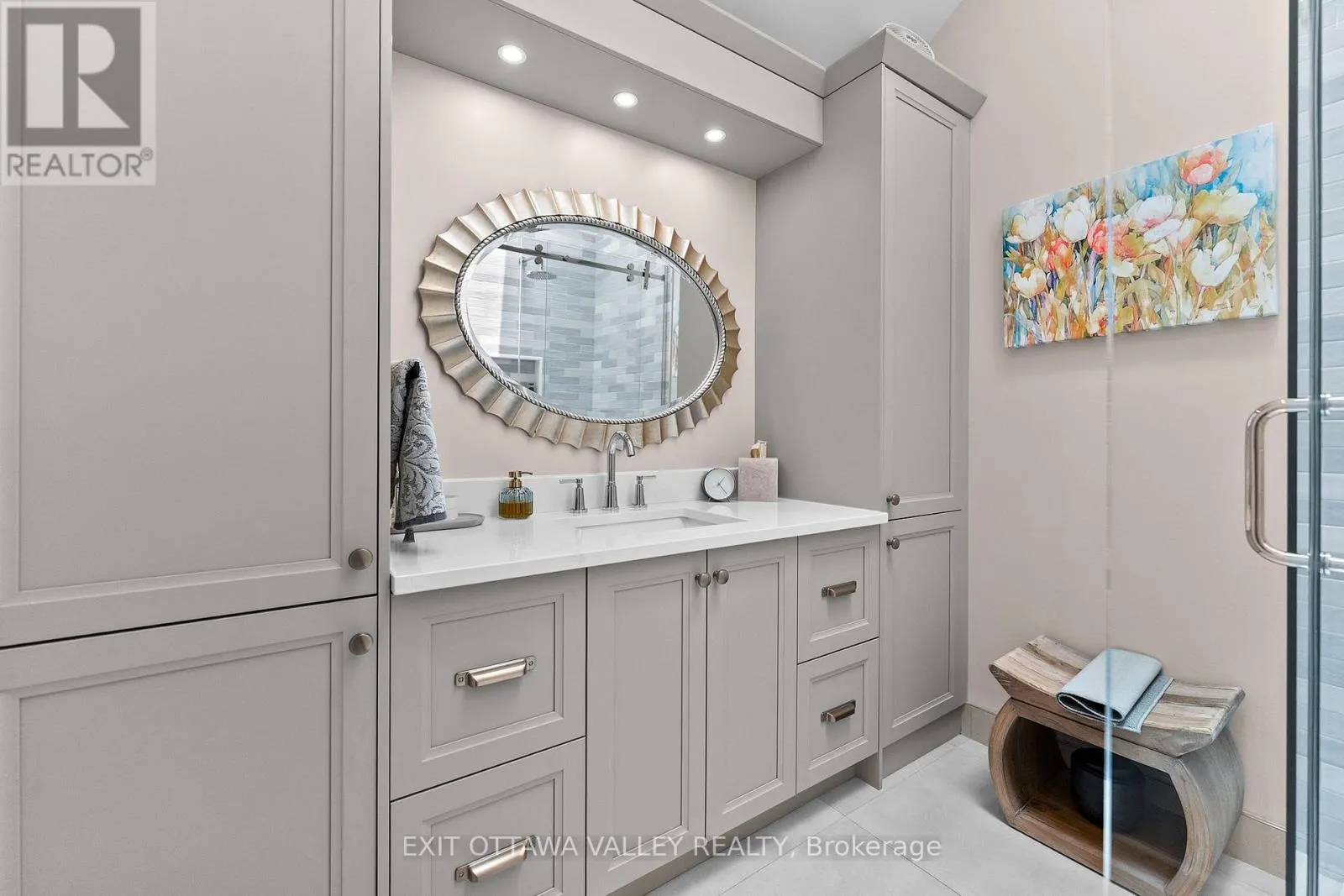 502B MACGREGOR BAY TRAIL