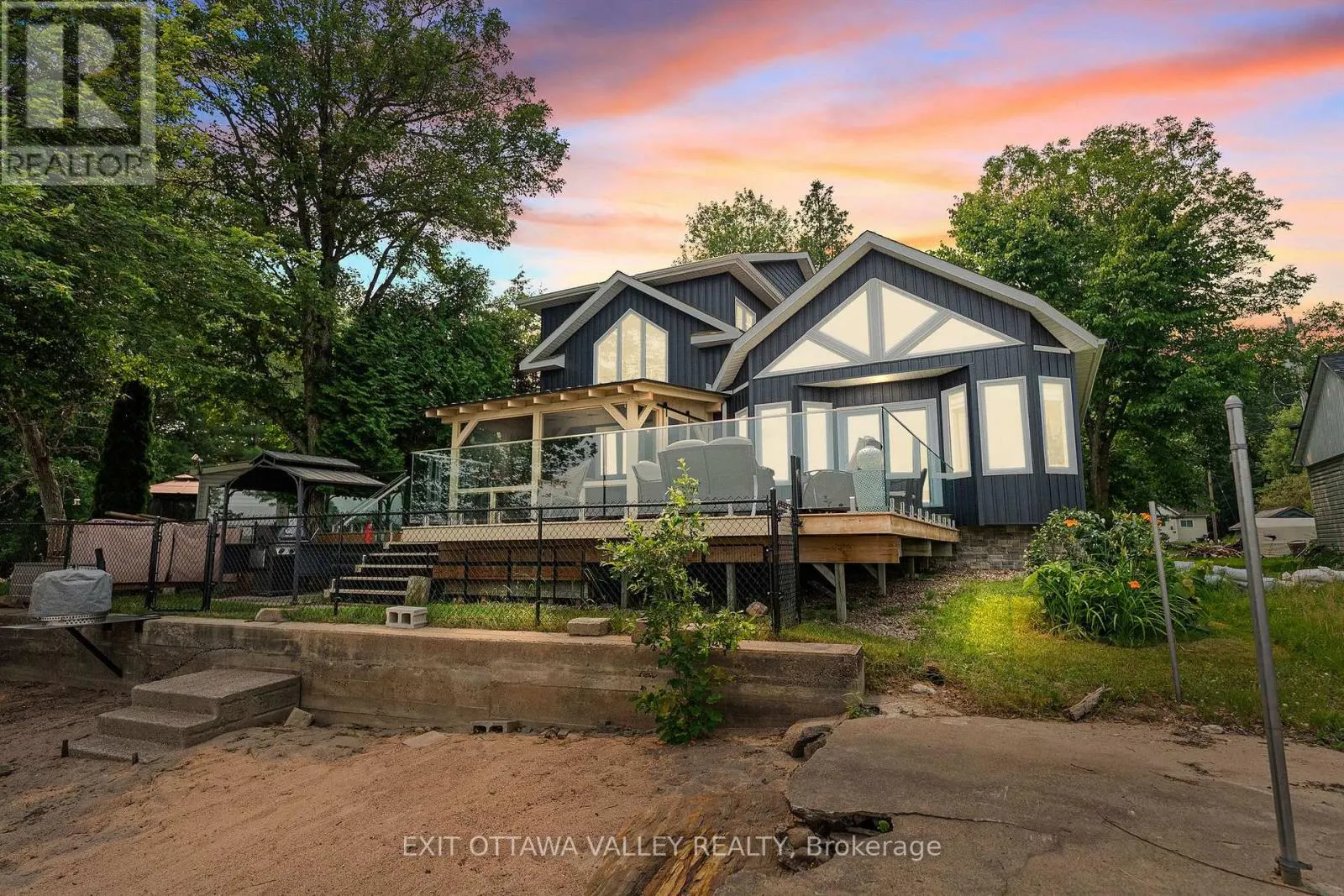 502B MACGREGOR BAY TRAIL