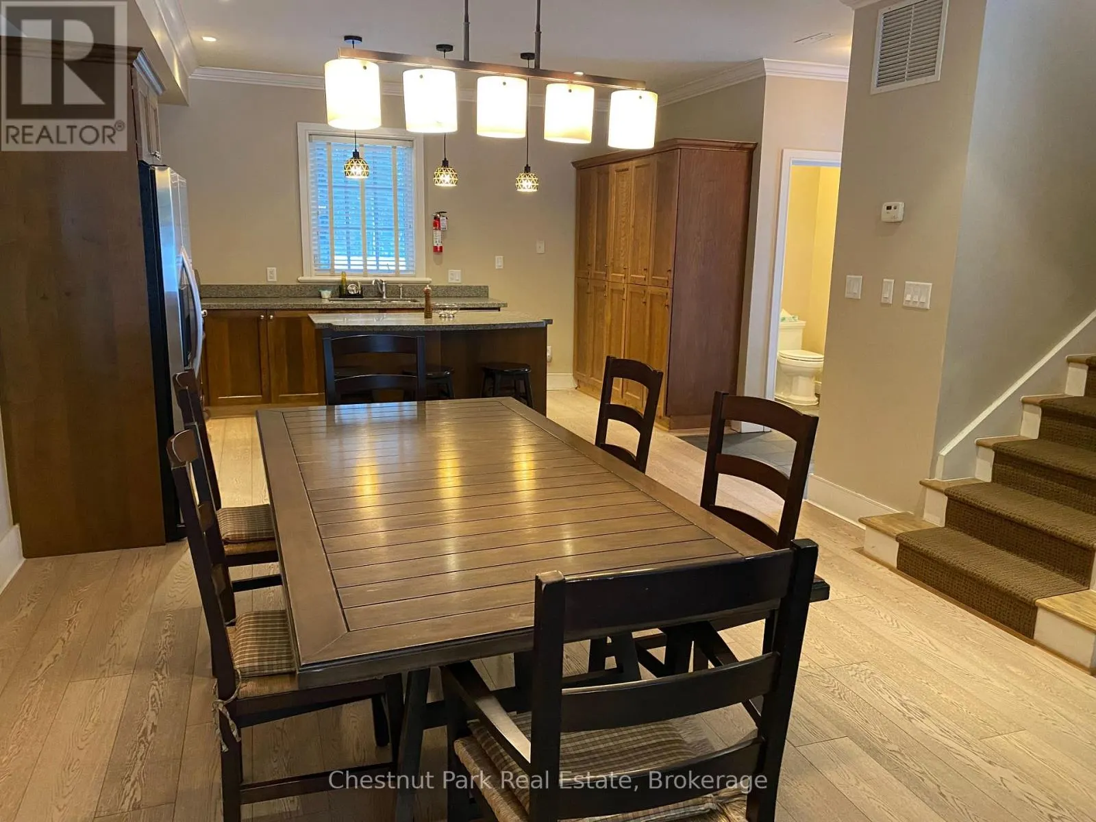11 - 301 EMERALD HILLS COURT #11