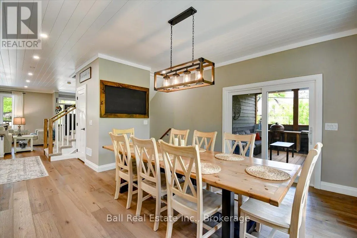 18 SIX FOOT BAY ROAD