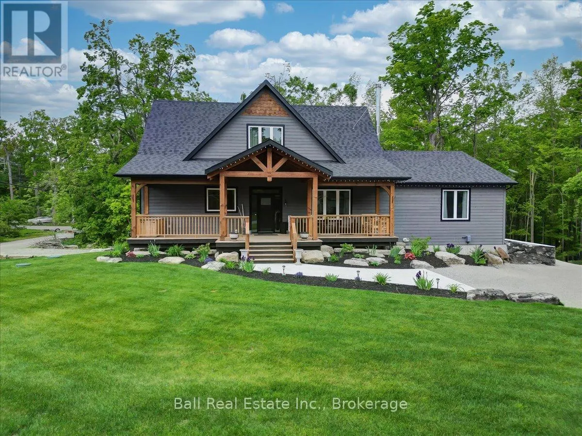18 SIX FOOT BAY ROAD