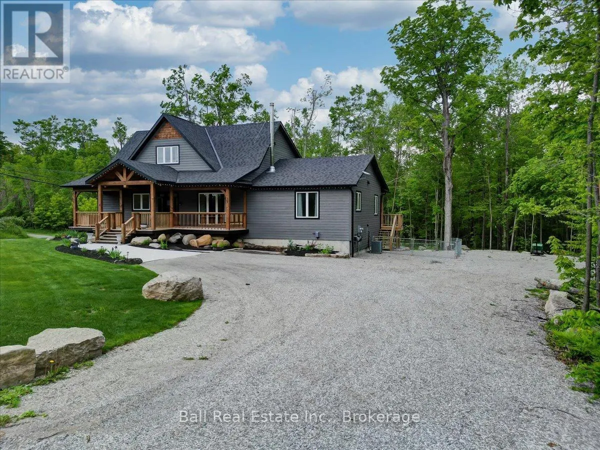 18 SIX FOOT BAY ROAD