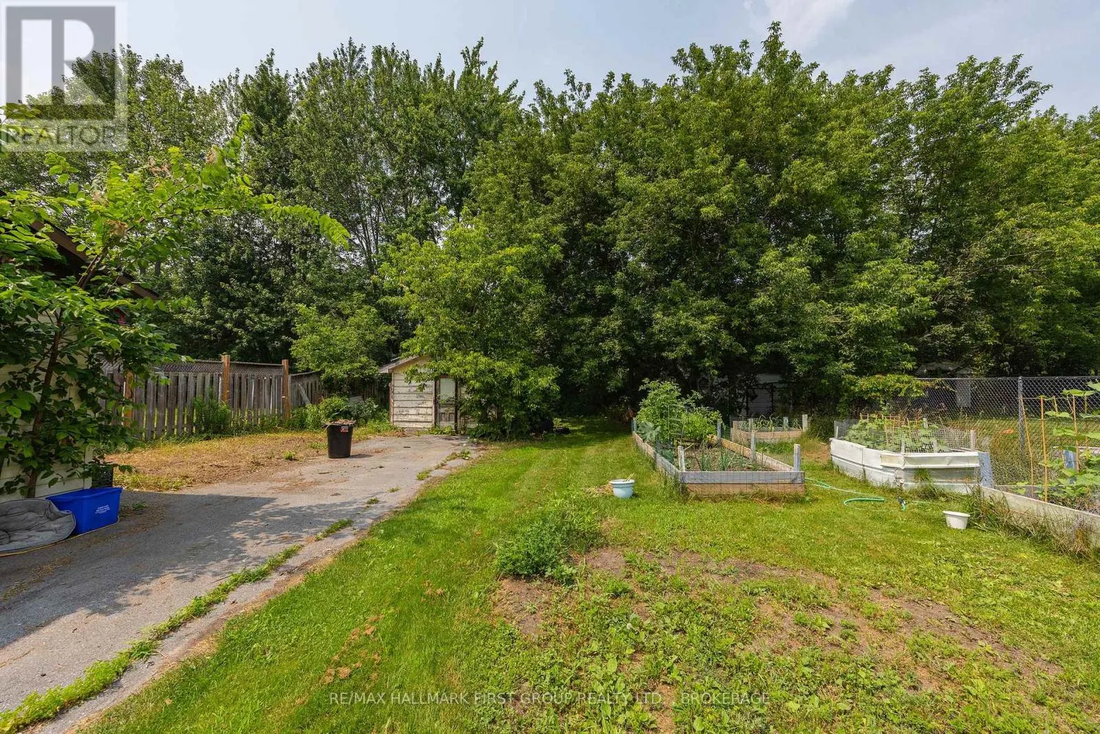 469 ABSALOM ROAD