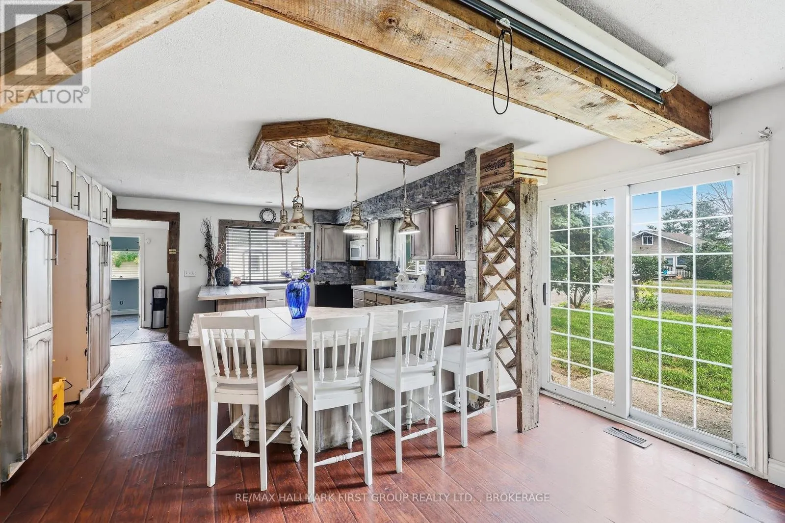 469 ABSALOM ROAD