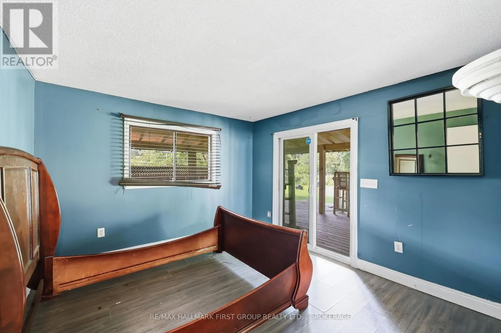 469 ABSALOM ROAD