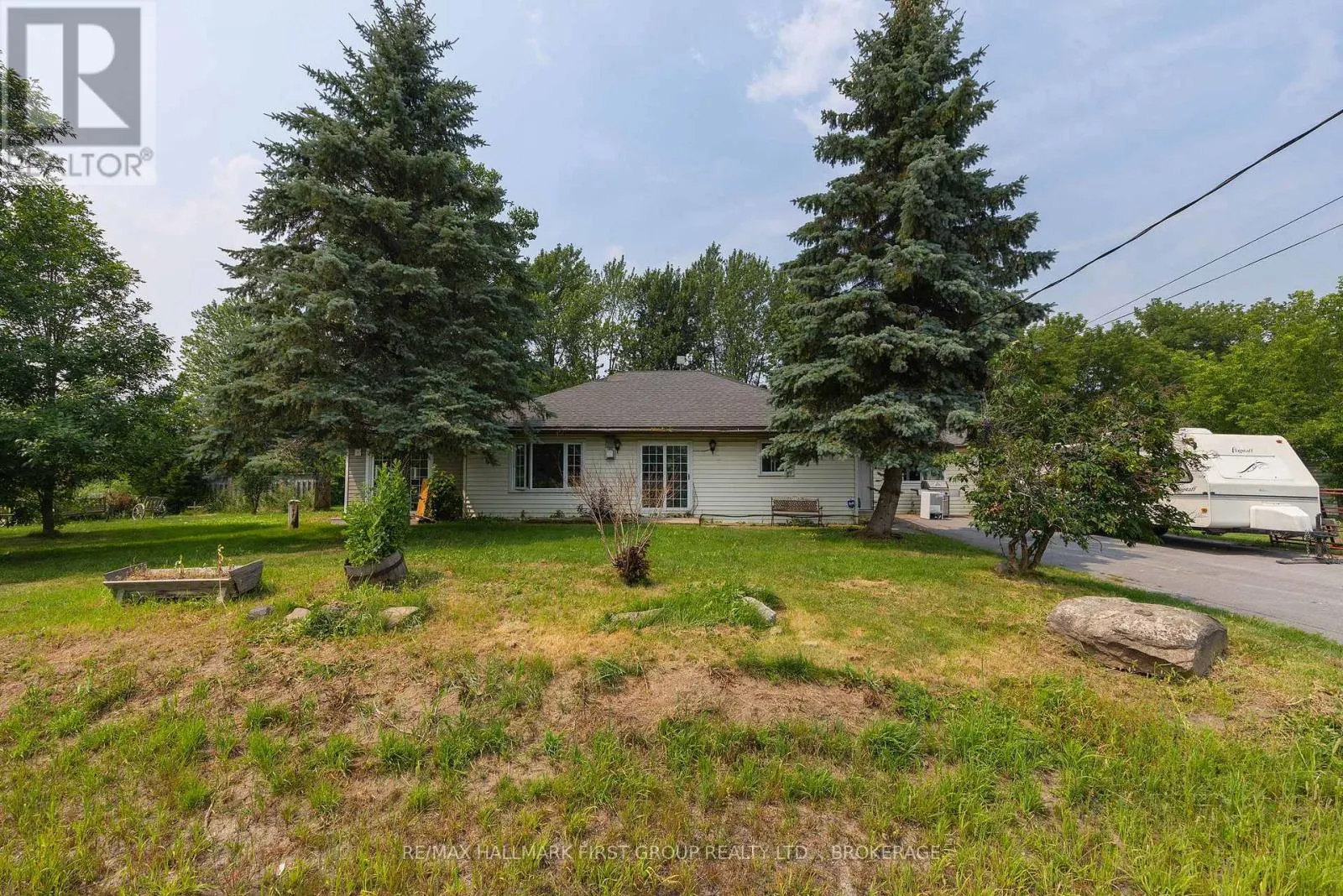 469 ABSALOM ROAD