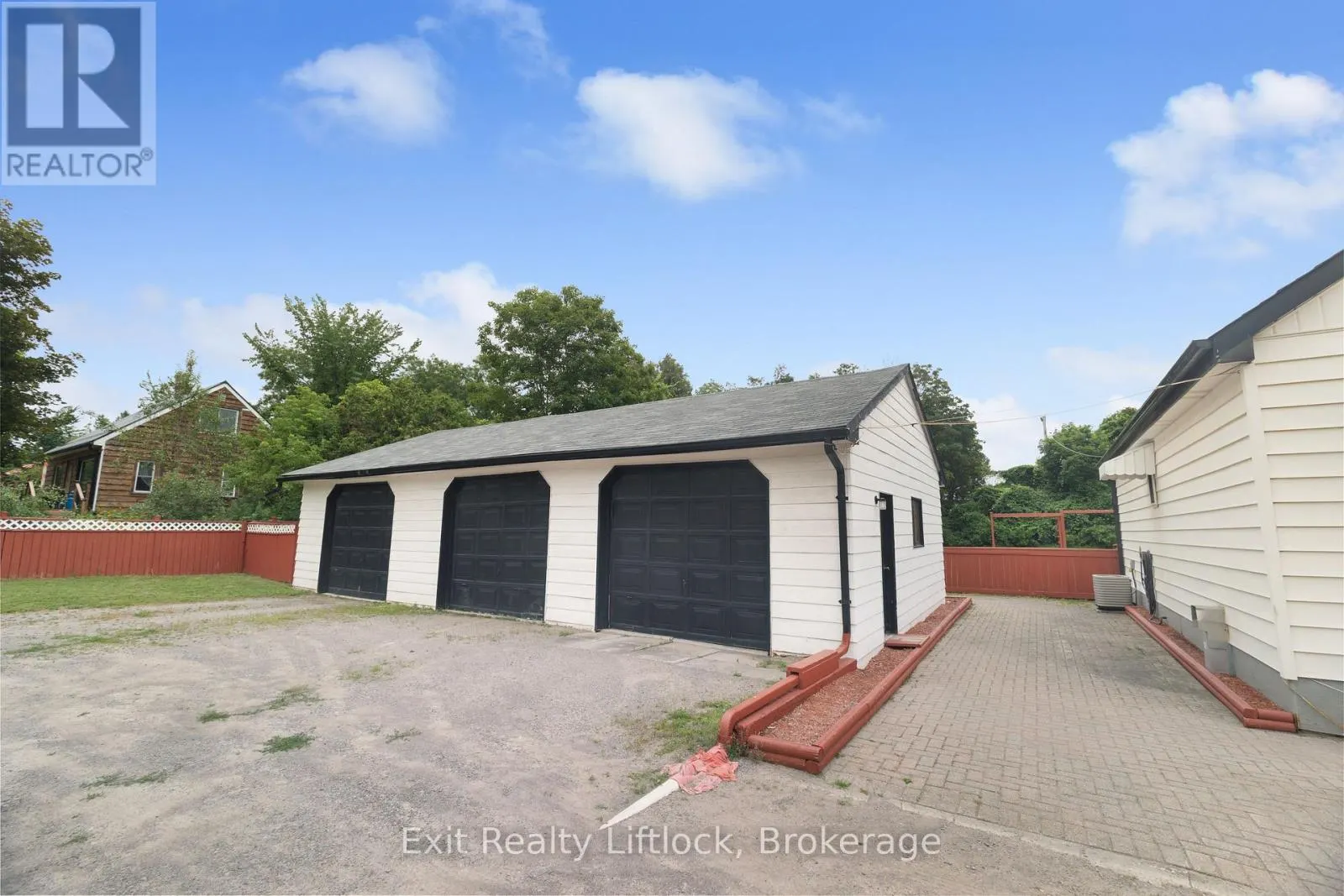 2 EDGEWOOD AVENUE