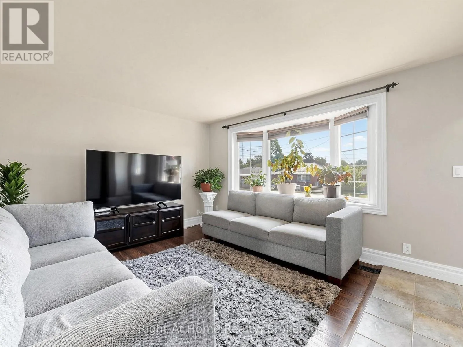 536 BARBARA STREET
