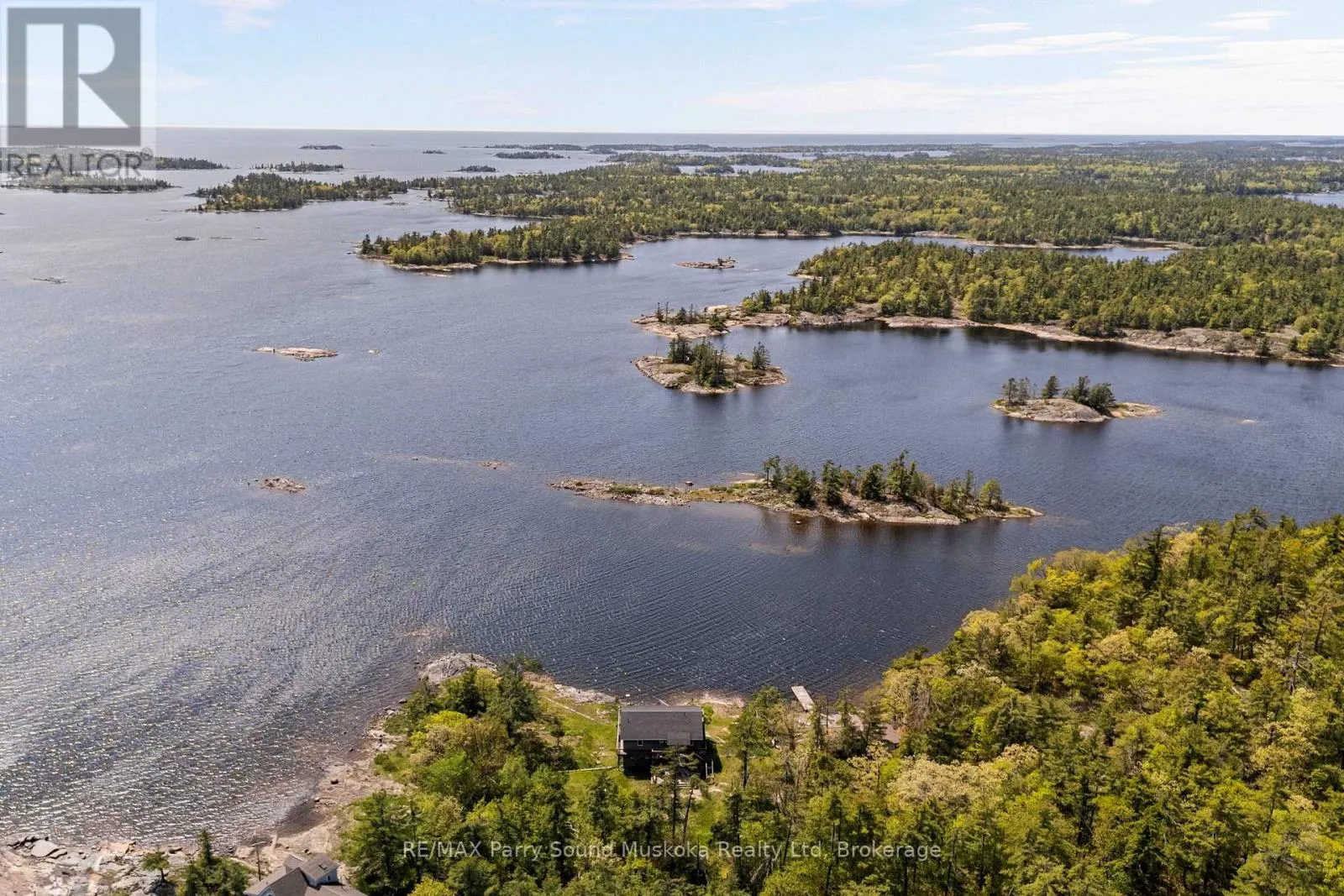 16 B55 ISLAND