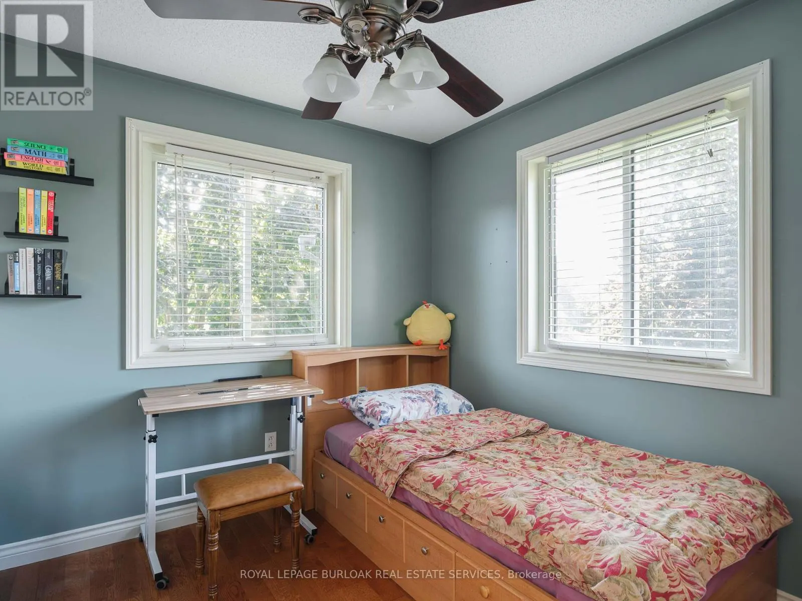 10 PORTER AVENUE