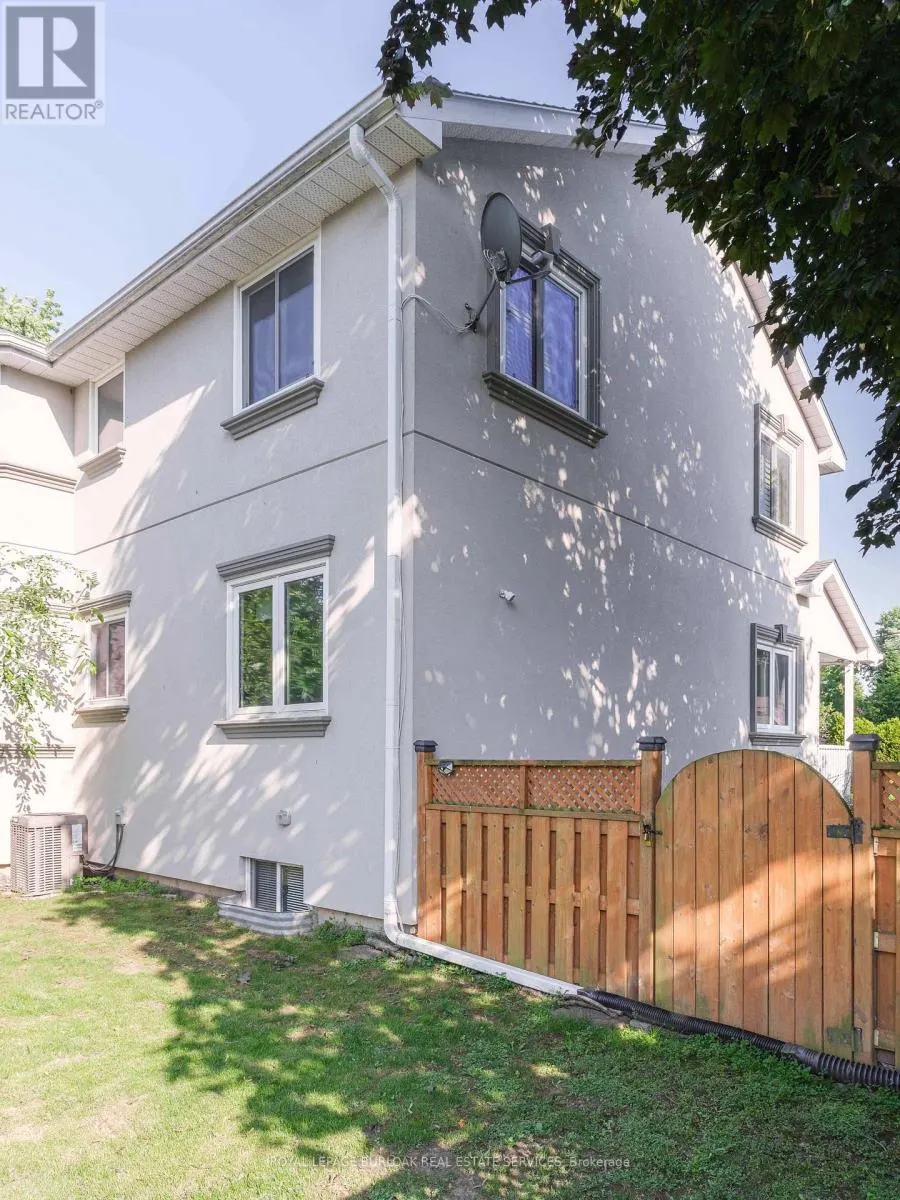 10 PORTER AVENUE