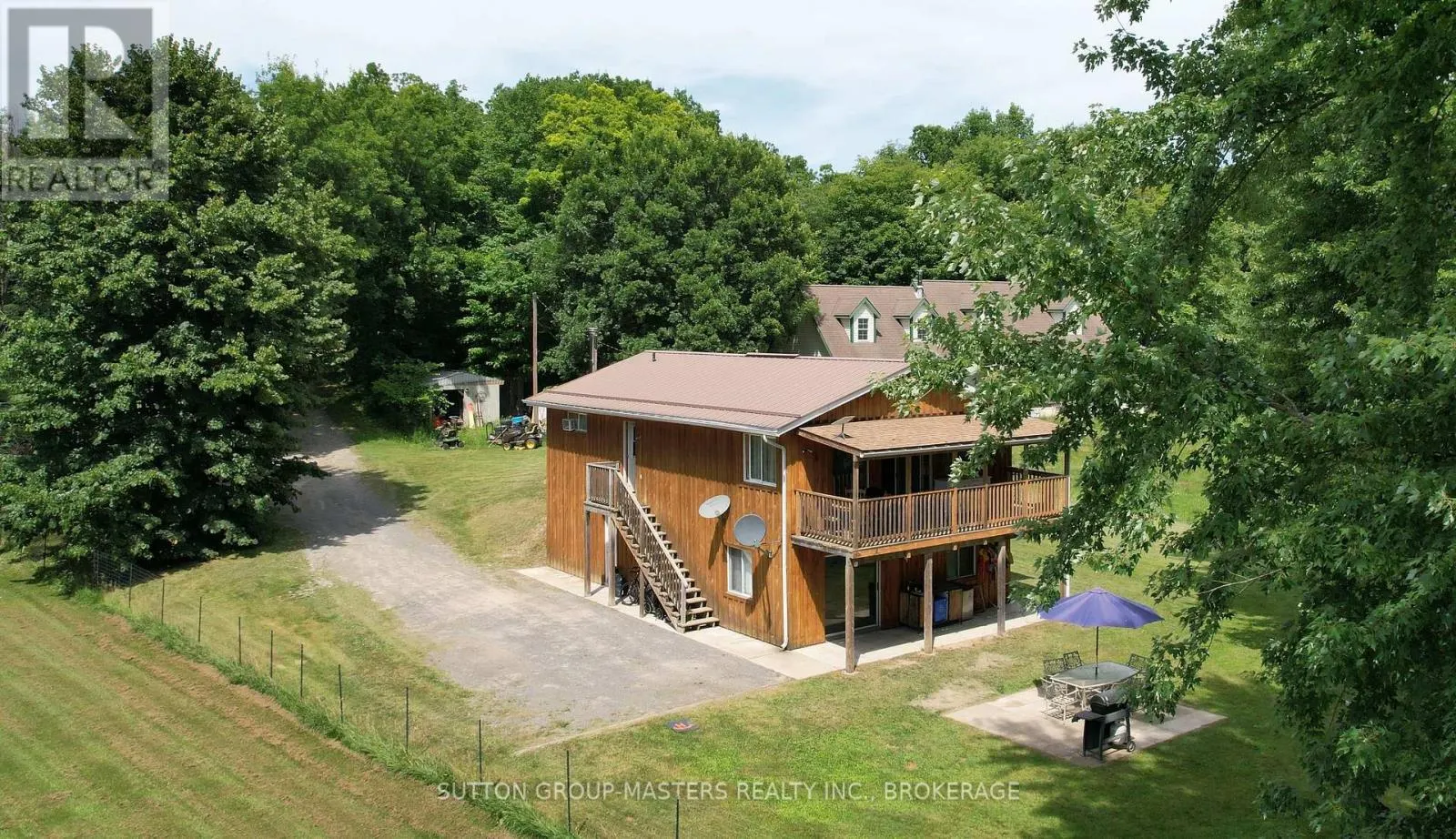811 PIERCES LANE