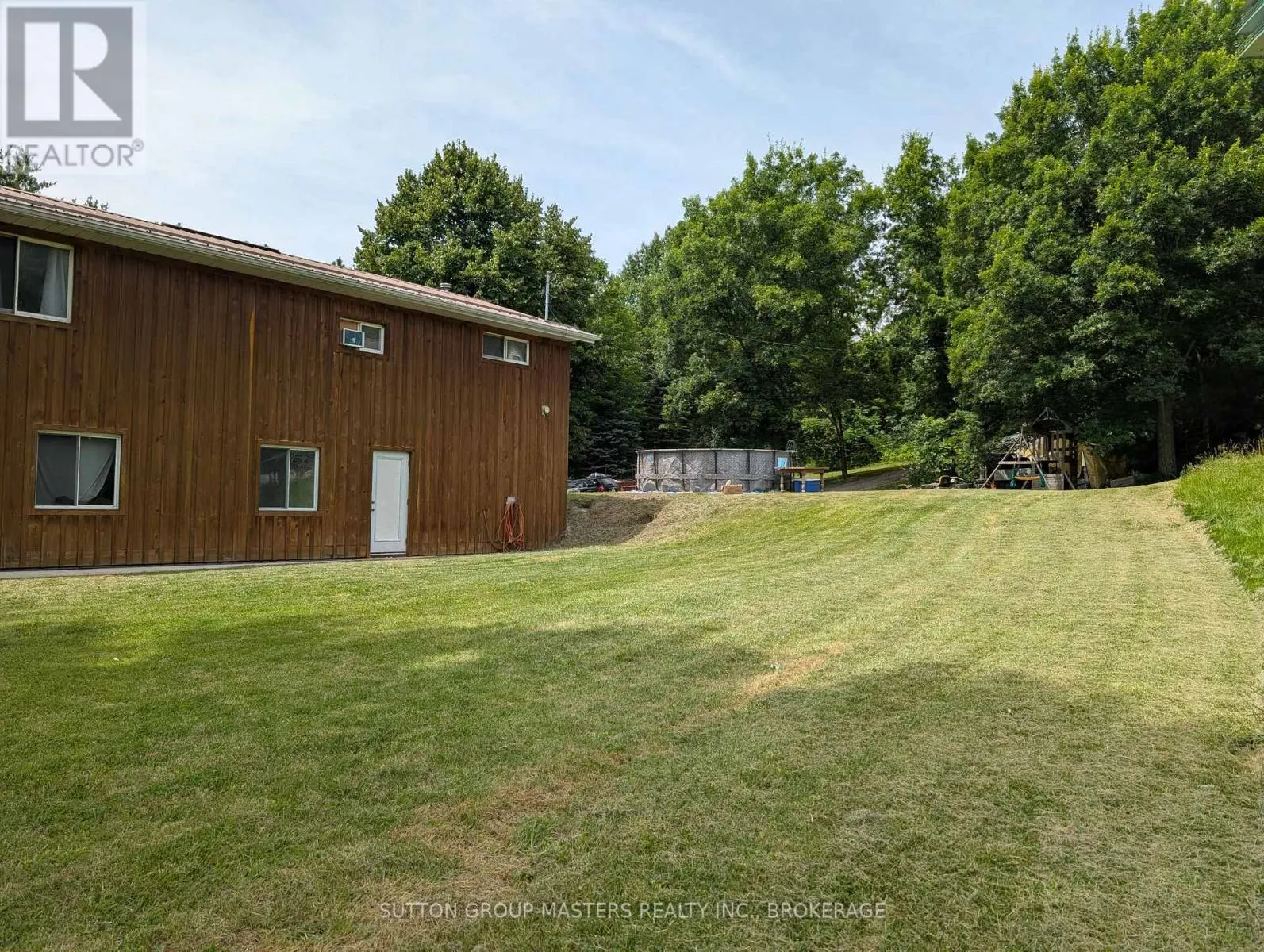 811 PIERCES LANE
