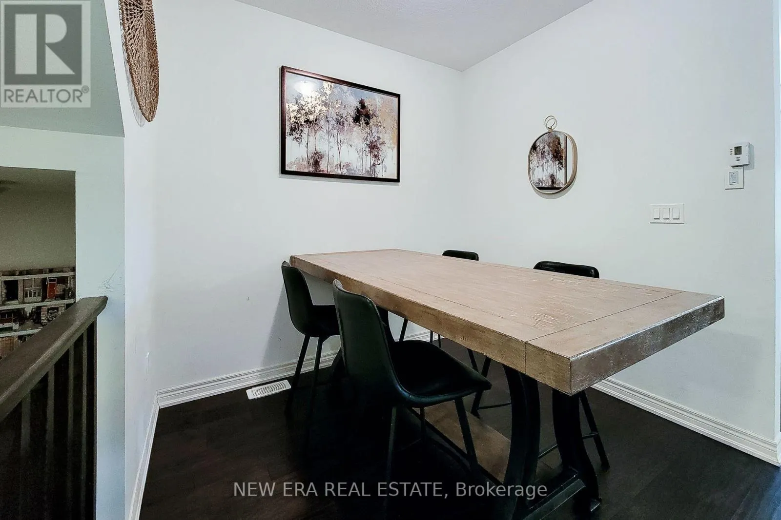 10 - 4297 EAST AVENUE E
