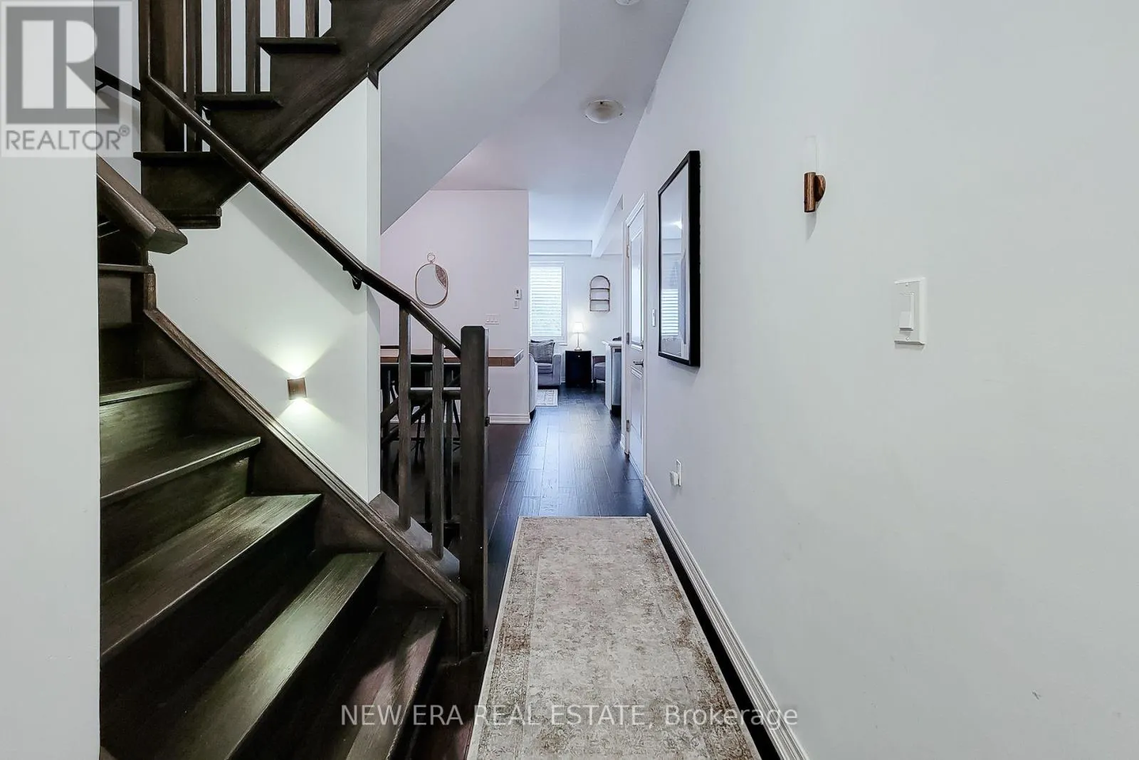 10 - 4297 EAST AVENUE E
