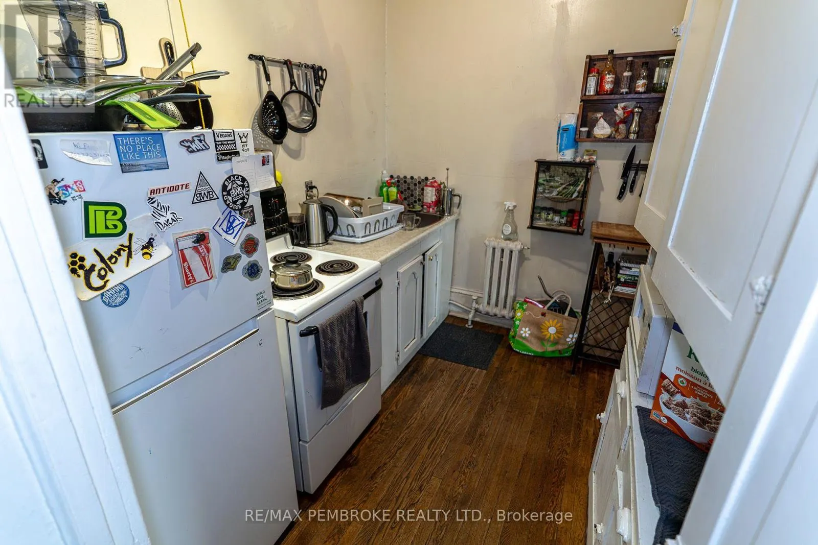 109 PEMBROKE STREET W