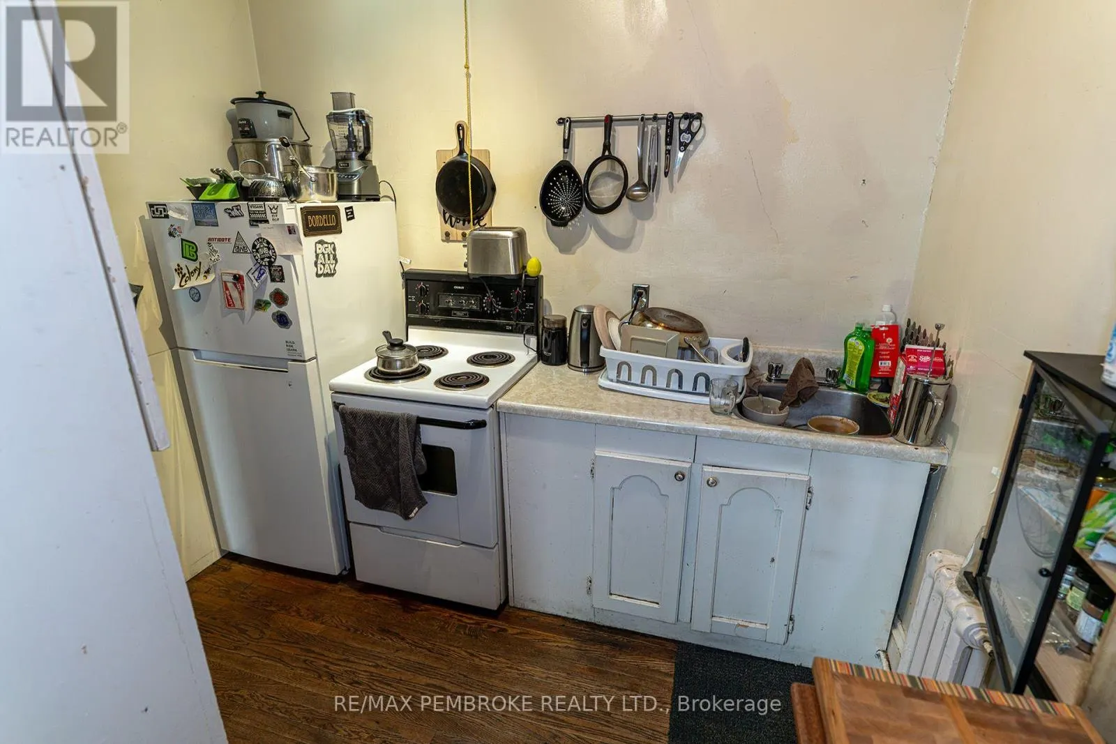 109 PEMBROKE STREET W