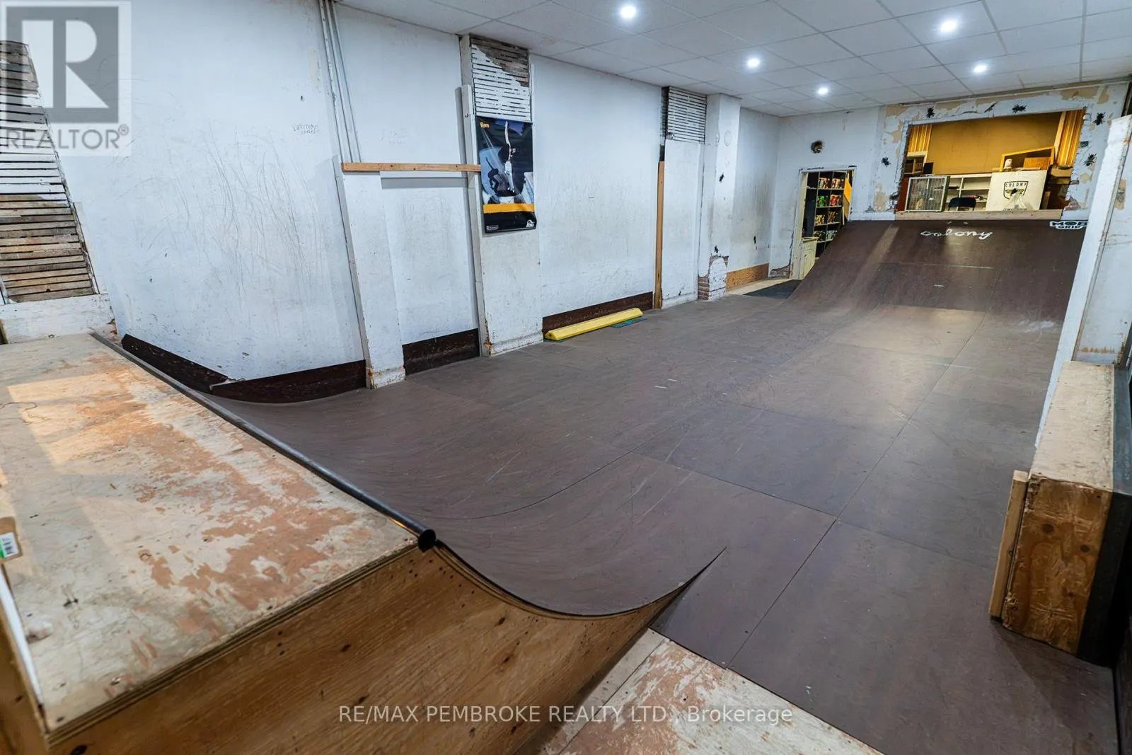 109 PEMBROKE STREET W