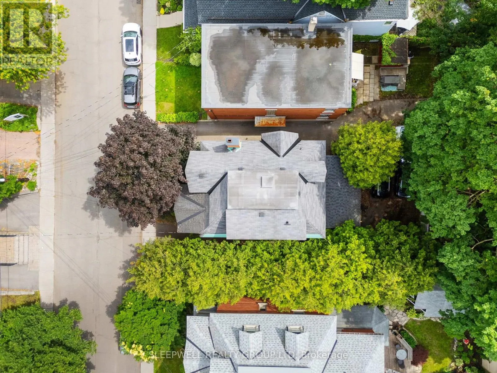 80 FOURTH AVENUE