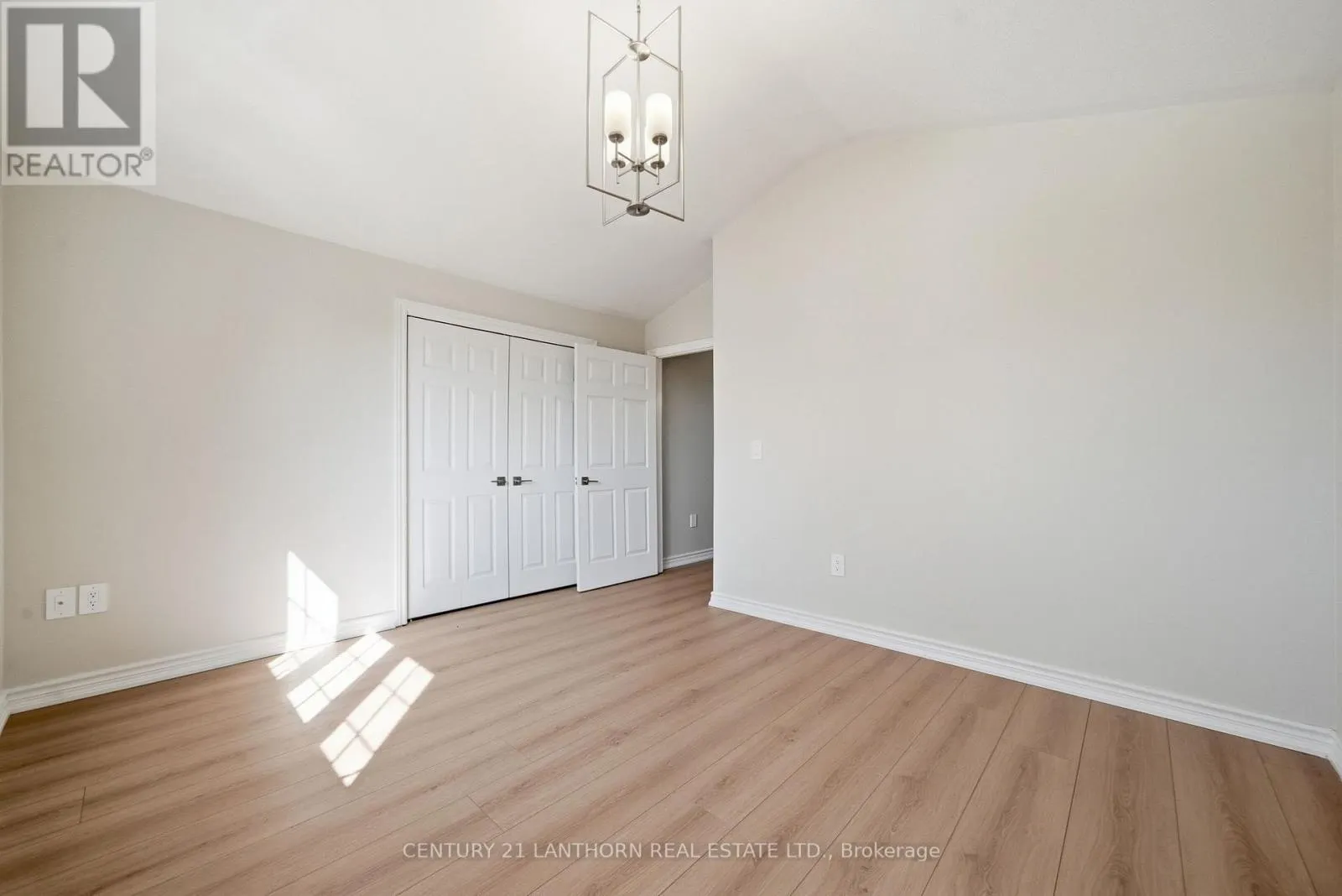 13 NESBITT DRIVE