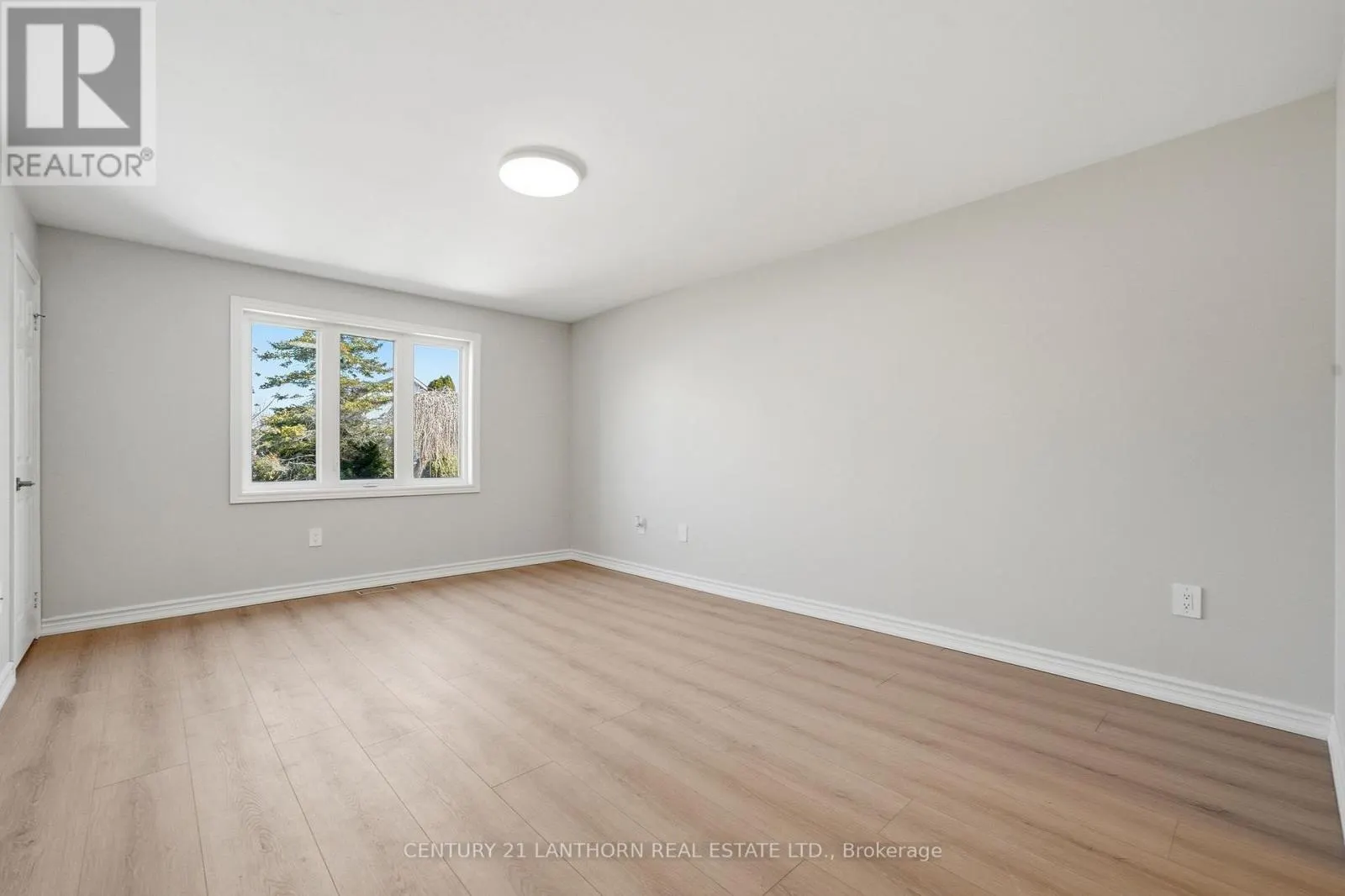 13 NESBITT DRIVE