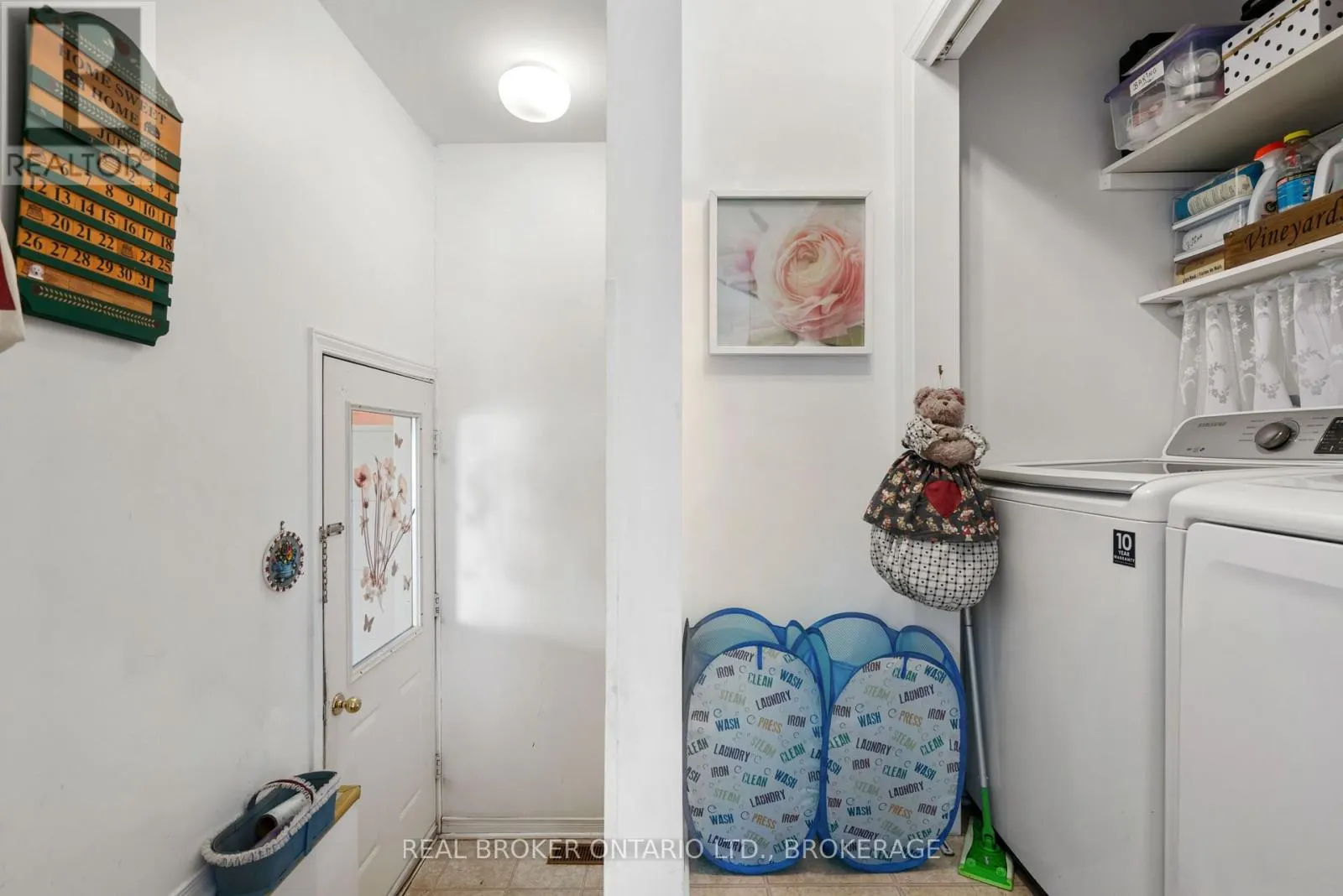 6287 GRAHAM COURT
