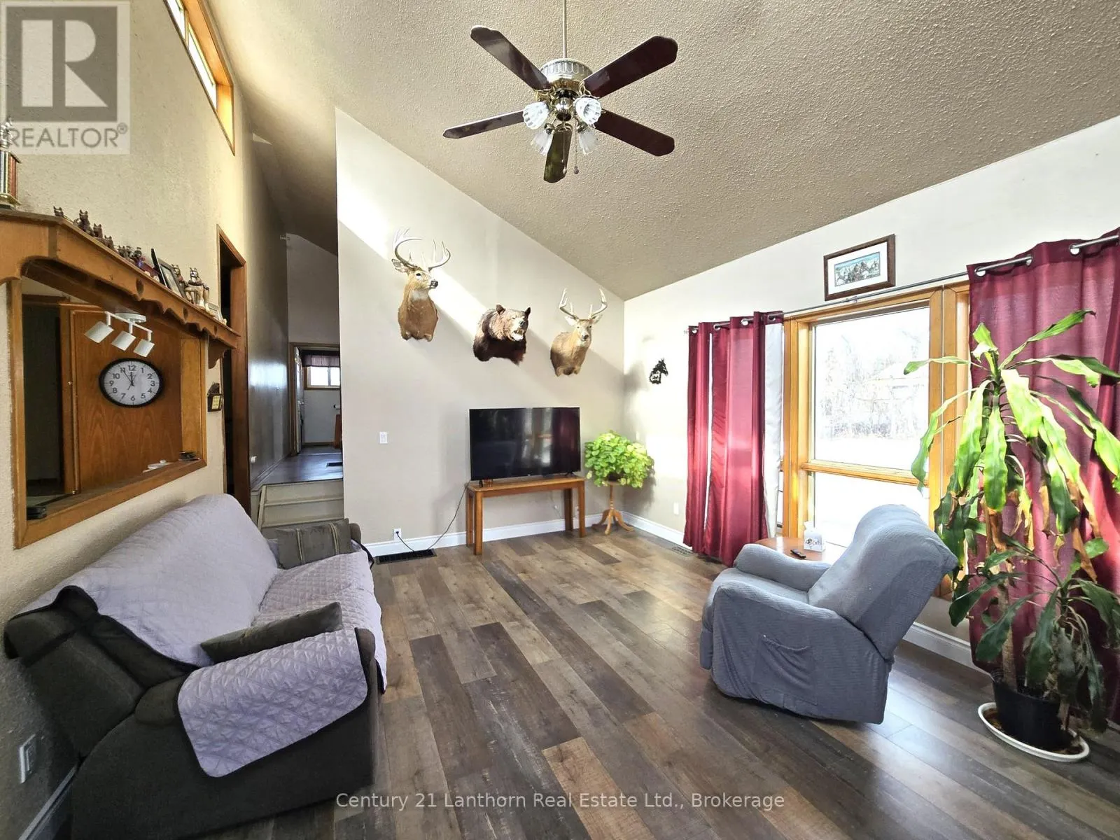 2147 MARLBANK ROAD