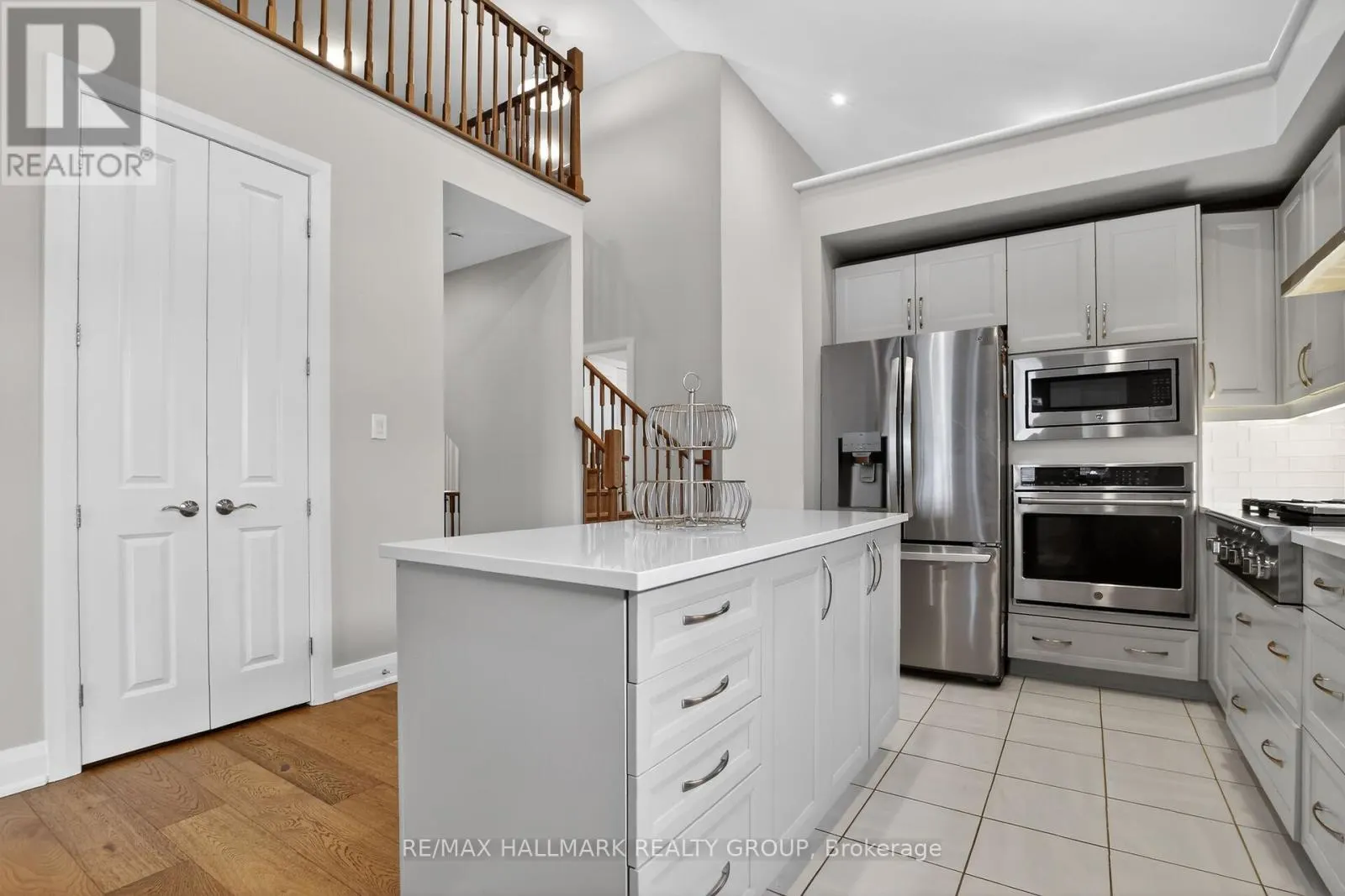 341 SERENADE CRESCENT