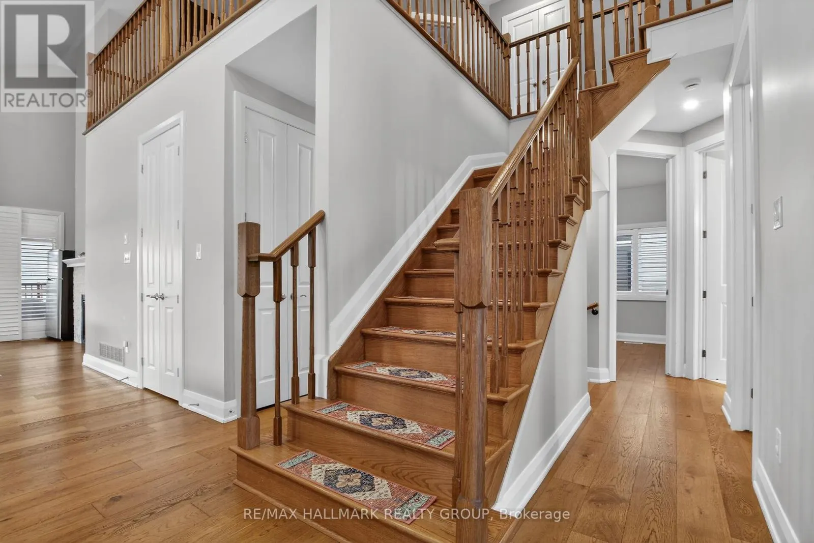 341 SERENADE CRESCENT