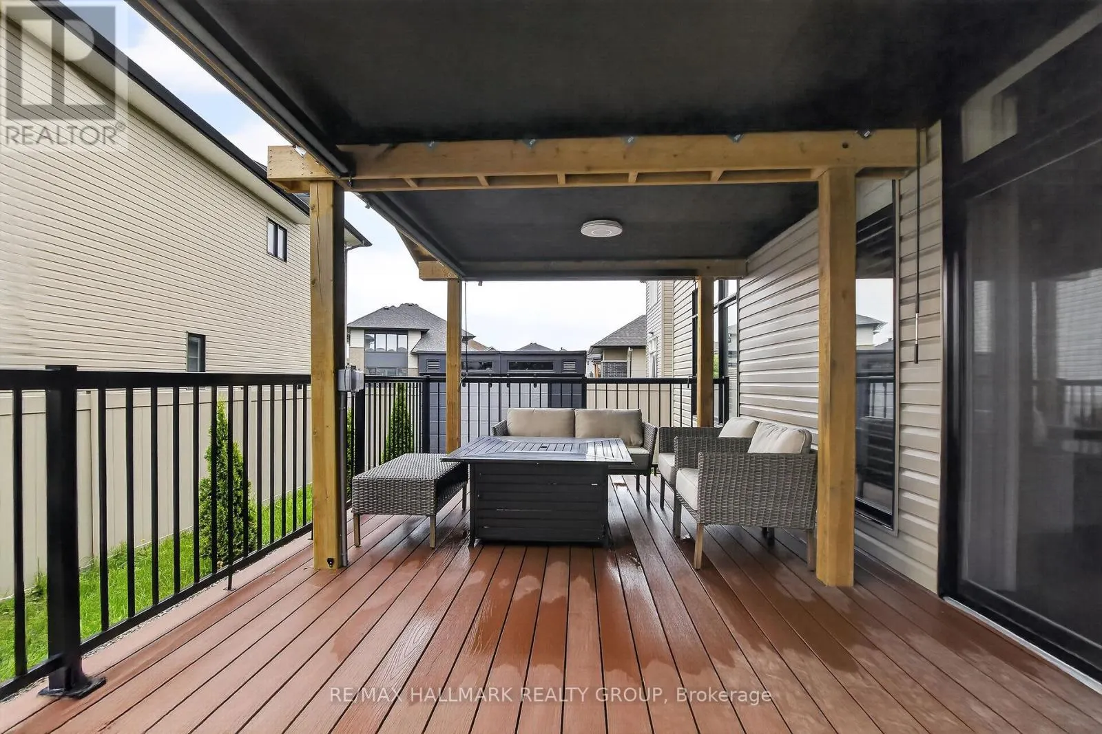 341 SERENADE CRESCENT