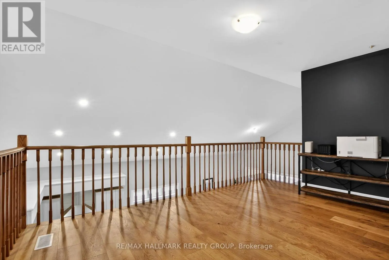 341 SERENADE CRESCENT