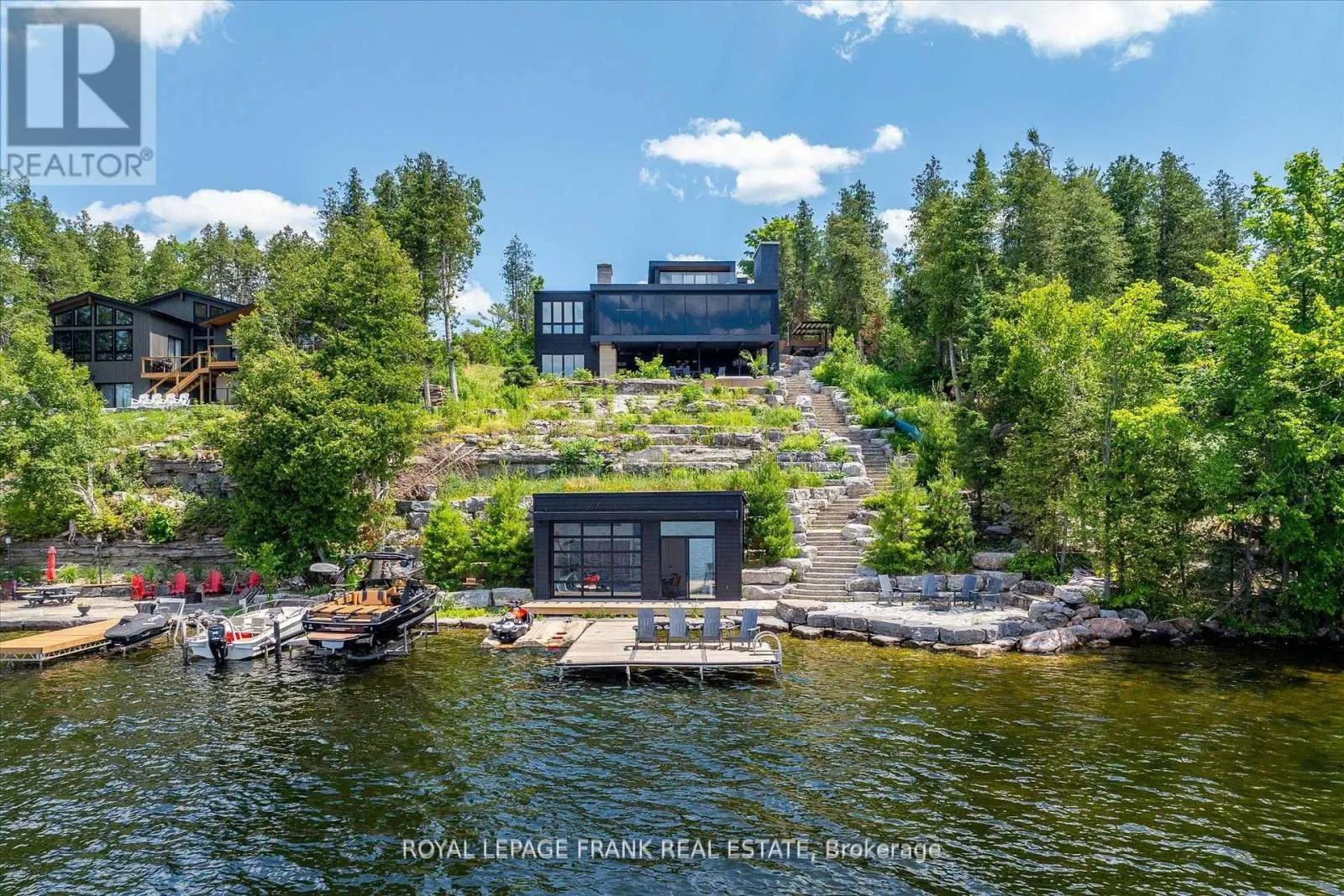 910 BIRCHVIEW ROAD