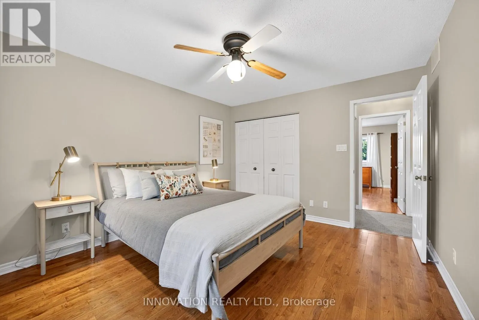 5558 SOUTH ISLAND PARK DRIVE