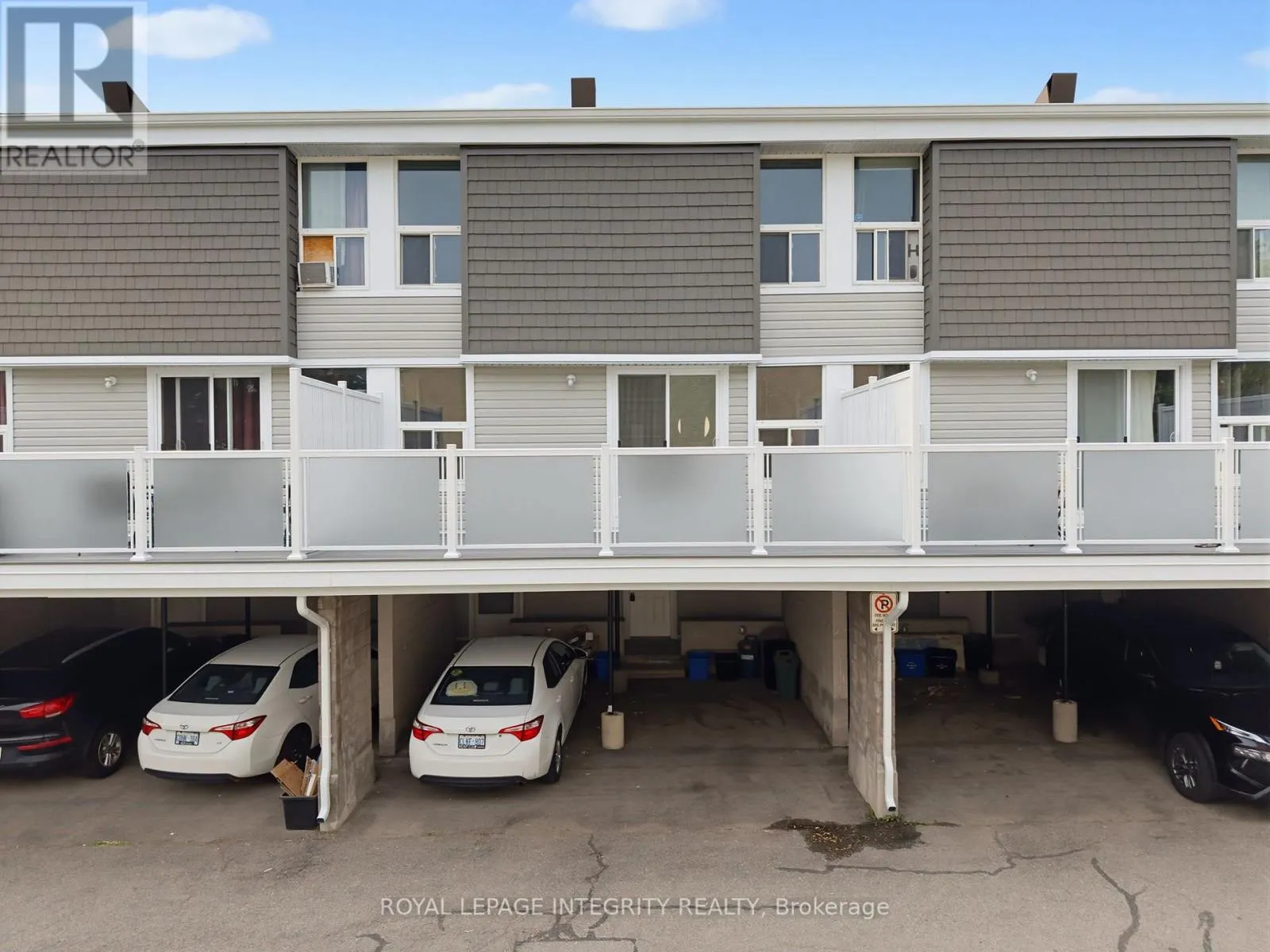 36 - 3415 UPLANDS DRIVE