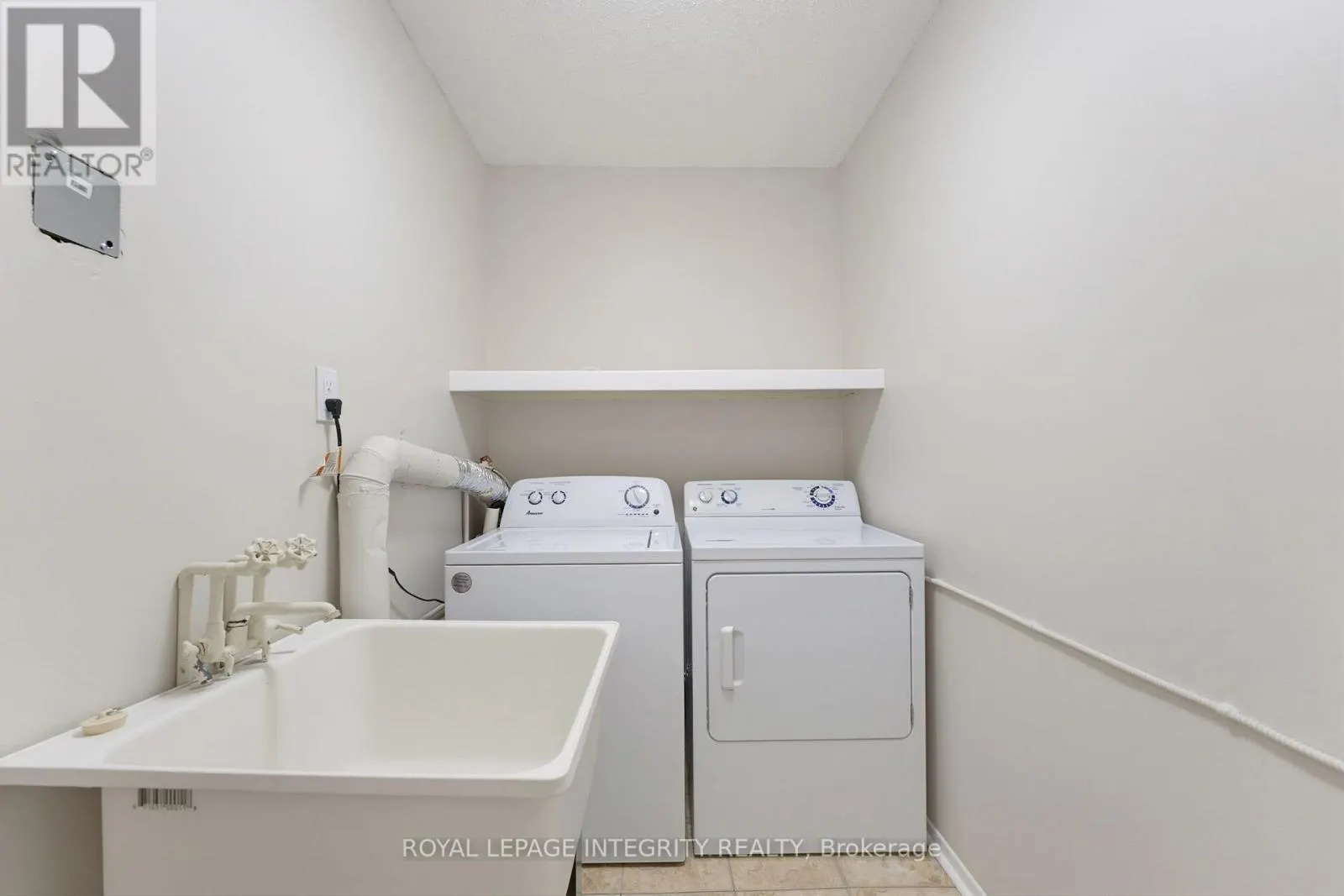 36 - 3415 UPLANDS DRIVE