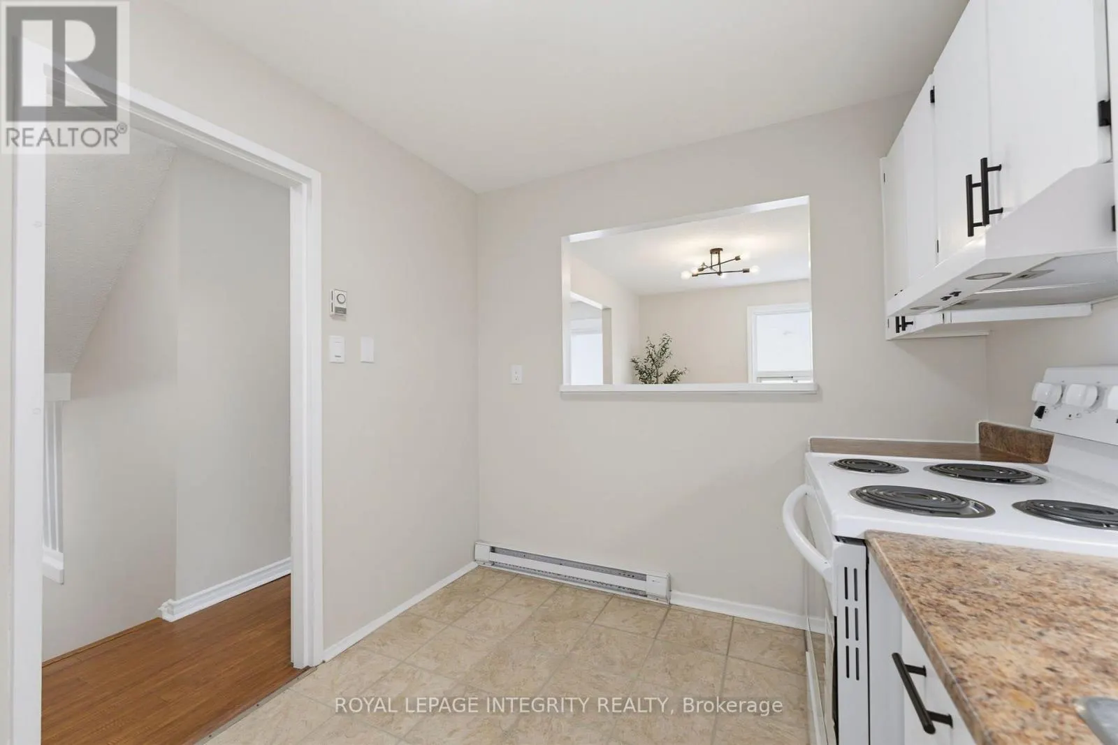 36 - 3415 UPLANDS DRIVE