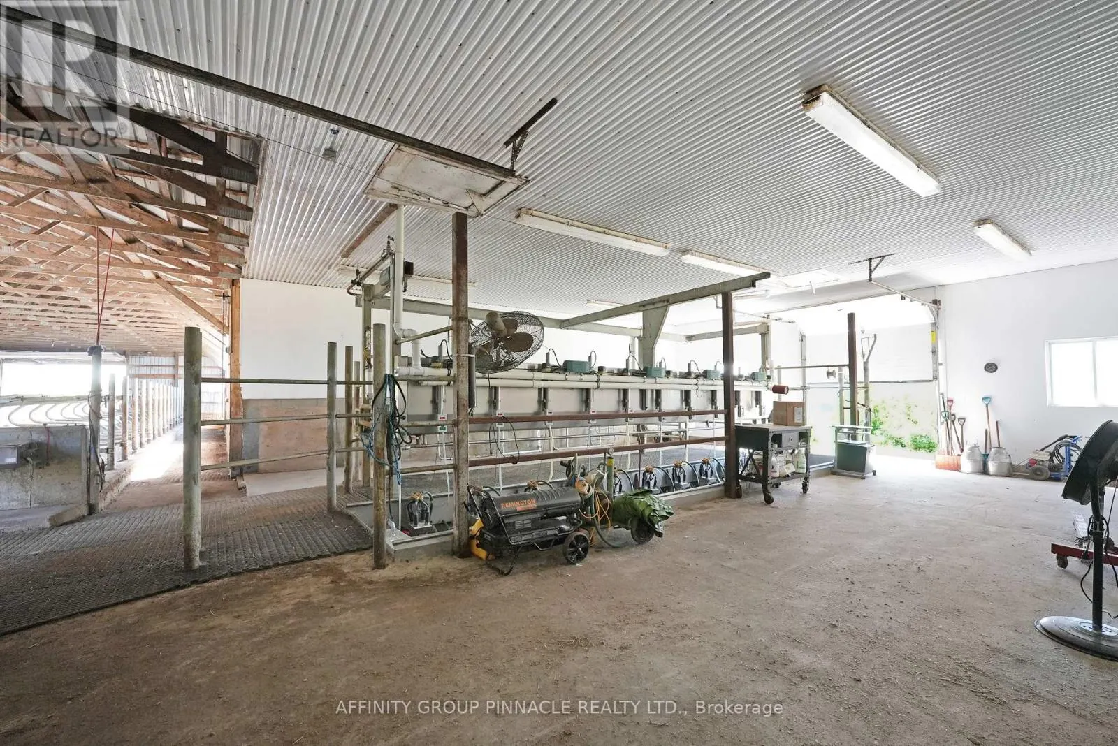 720 MORTON LINE