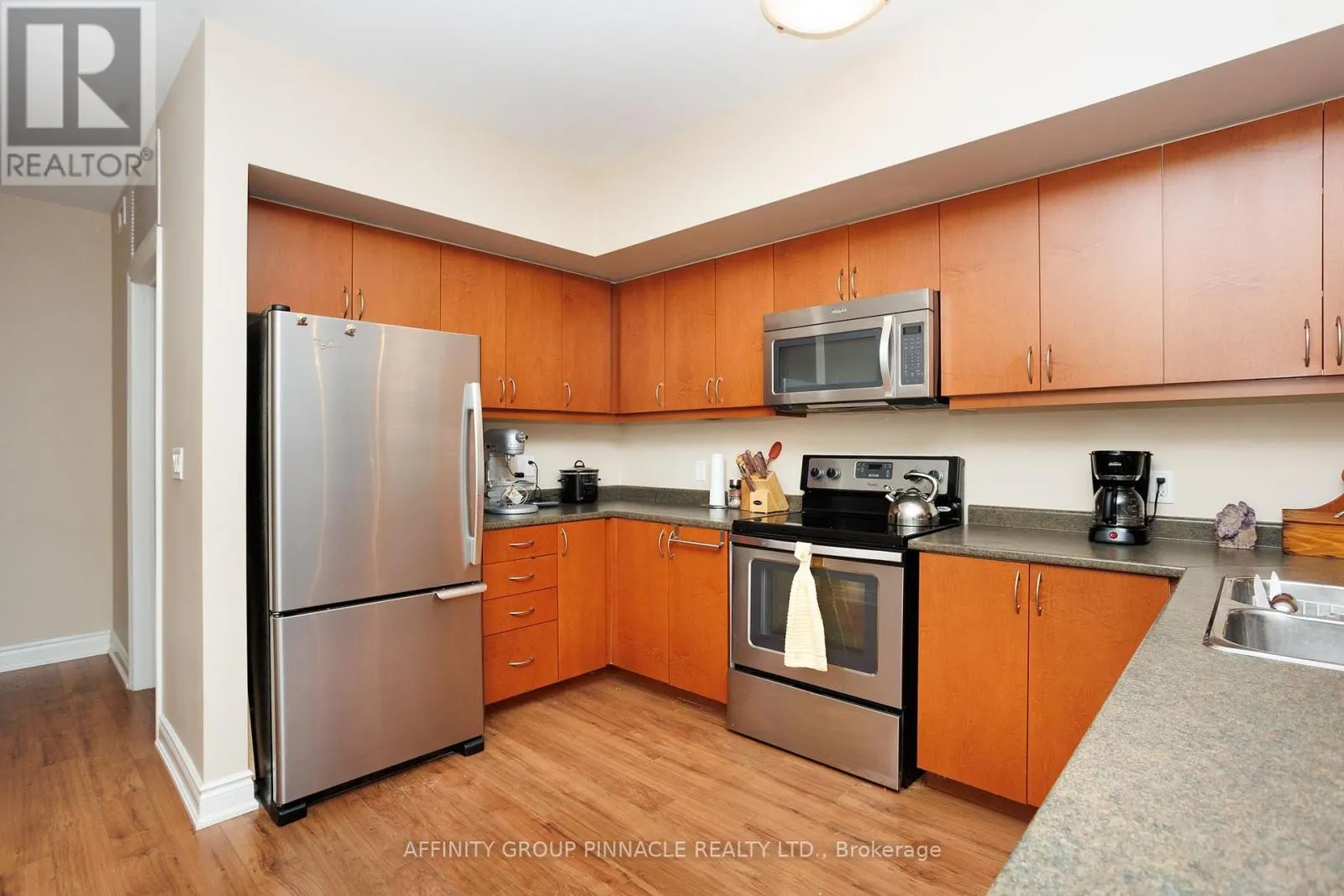 105 - 94 FRANCIS STREET W #105