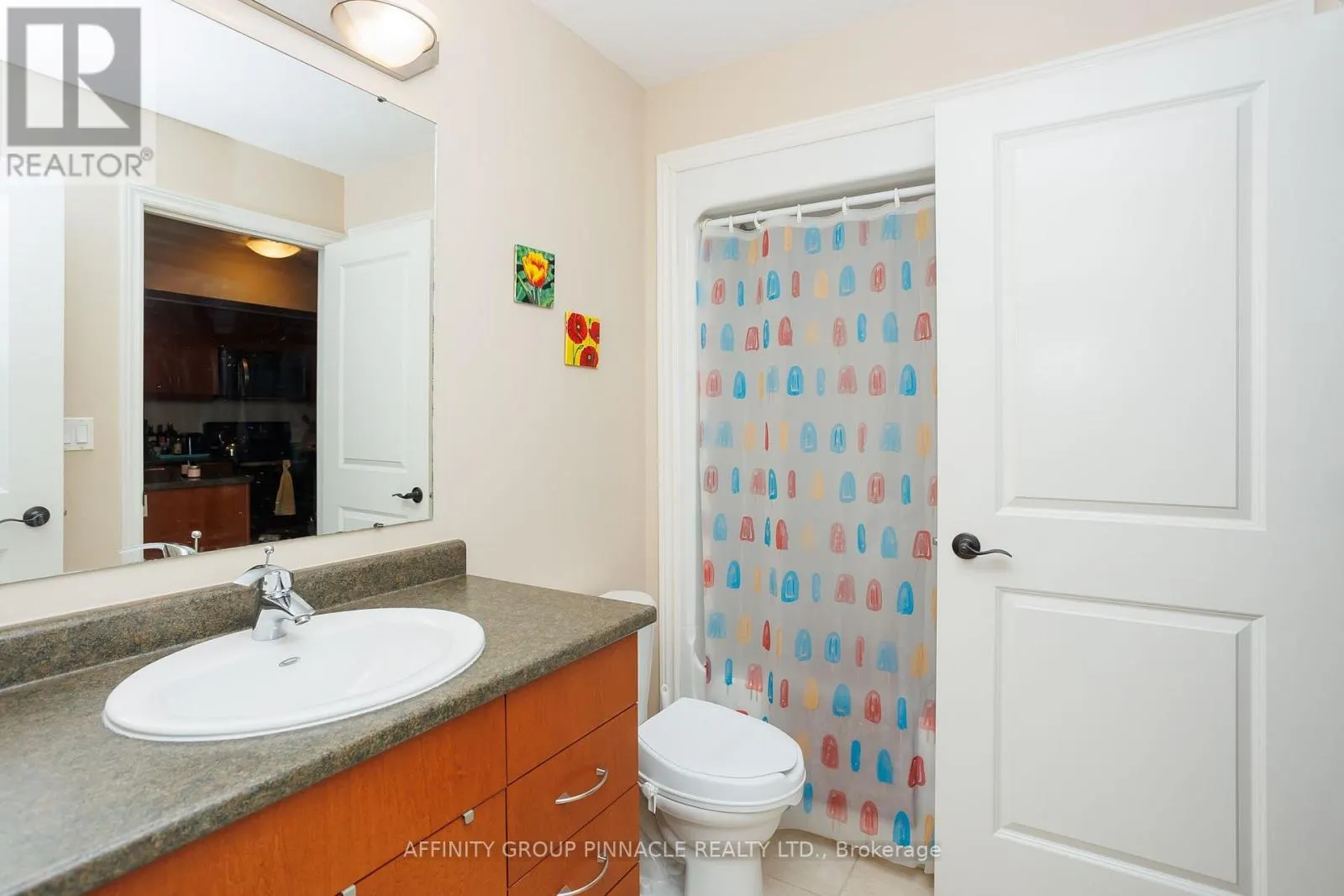 105 - 94 FRANCIS STREET W #105