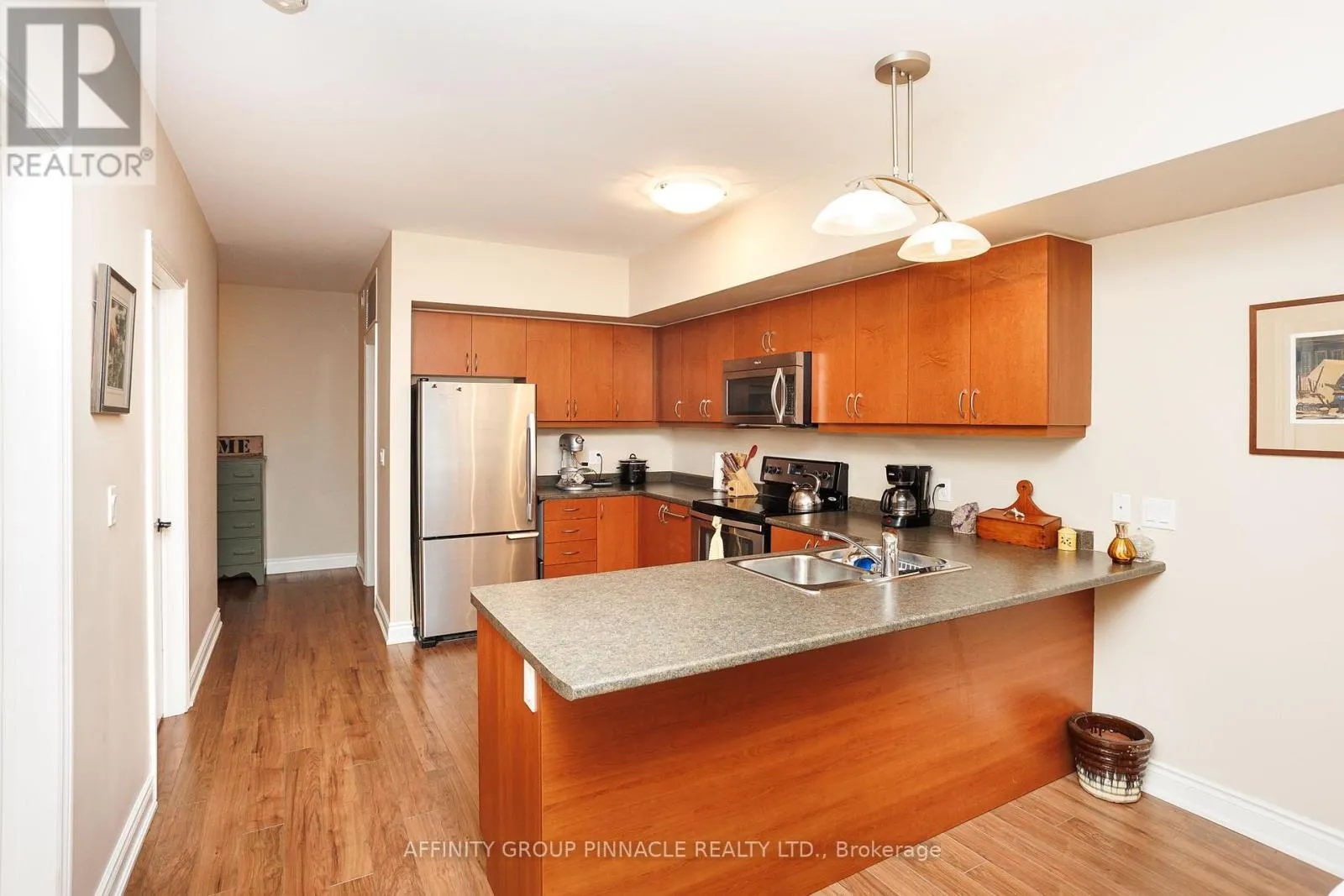 105 - 94 FRANCIS STREET W #105