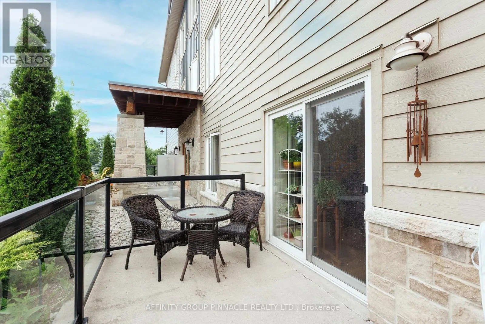 105 - 94 FRANCIS STREET W #105