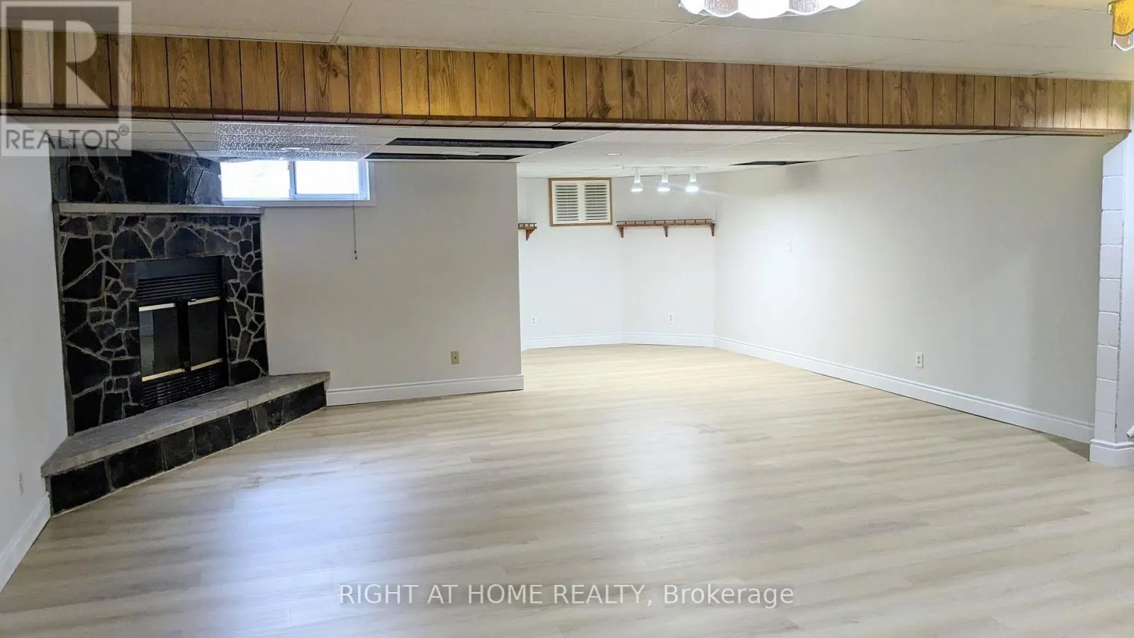 1258 STACEY ROAD