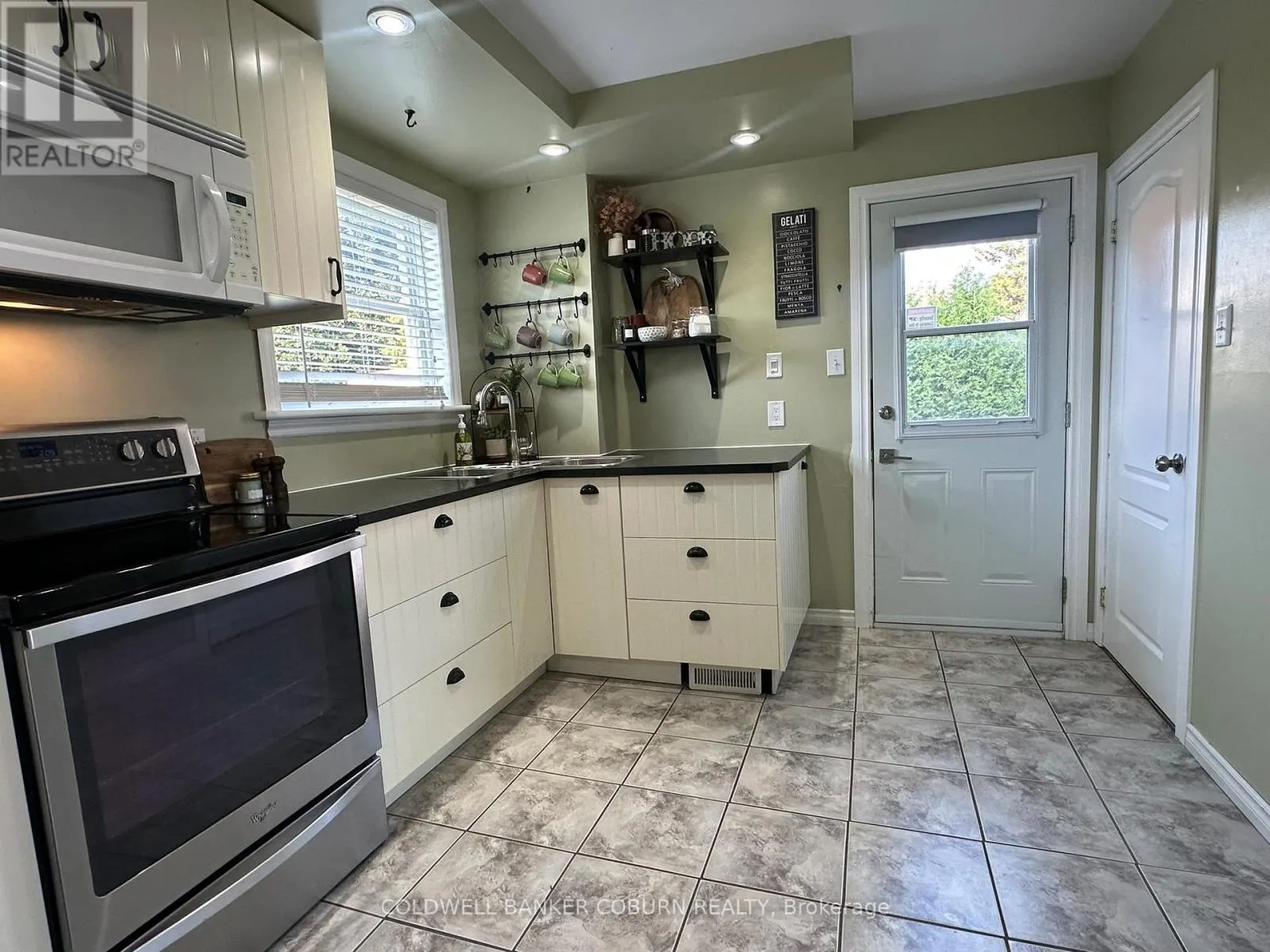 25-27 CASSELMAN ROAD