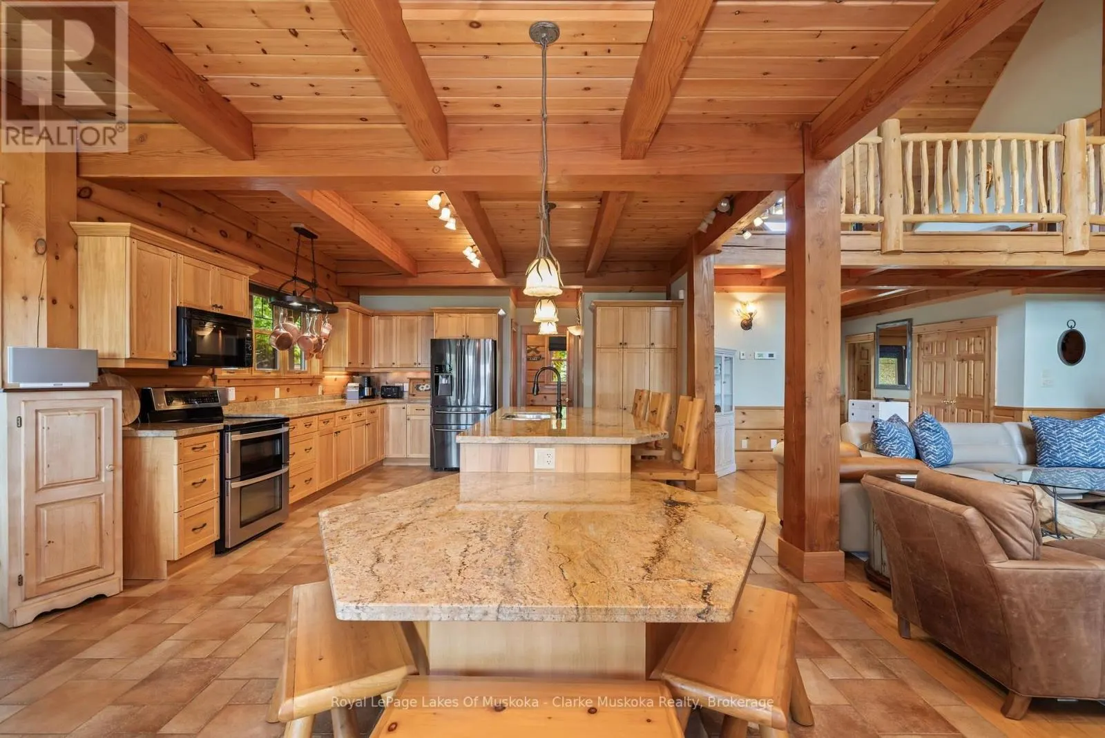 1040 7TH HEAVEN LANE