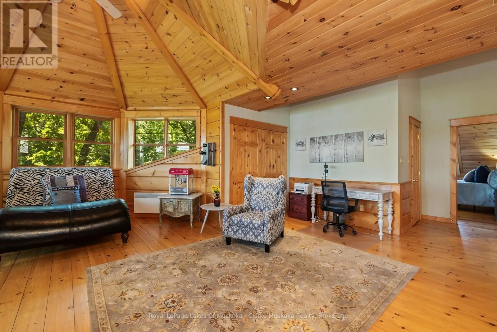 1040 7TH HEAVEN LANE