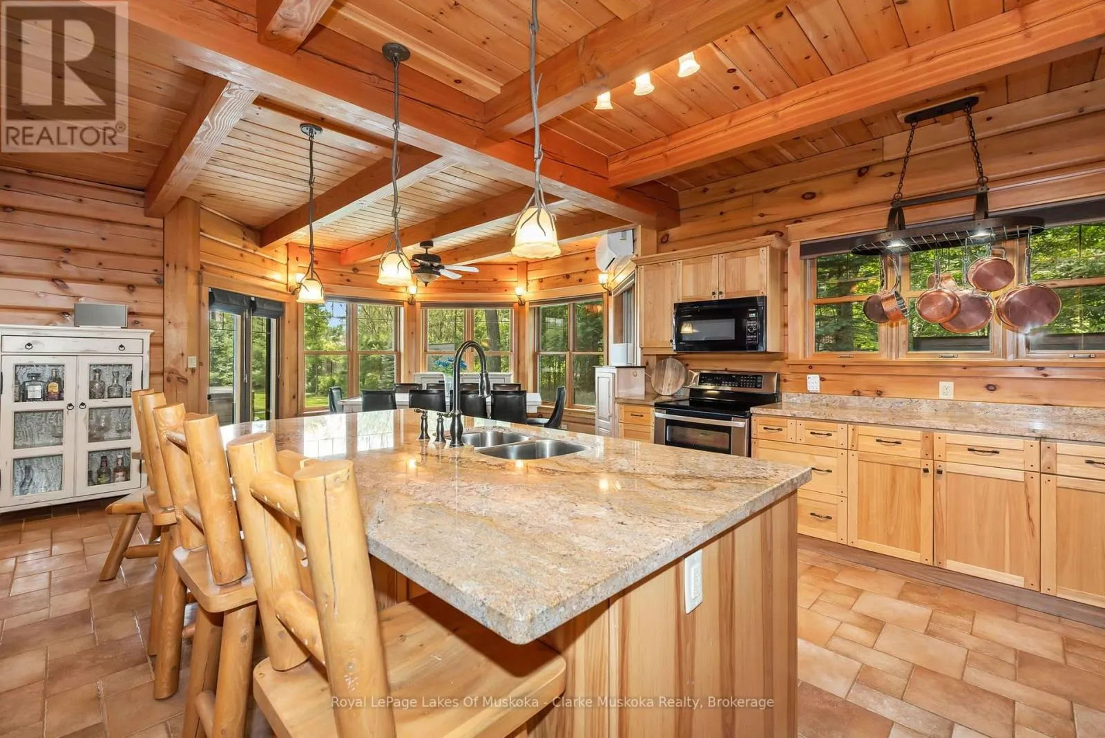1040 7TH HEAVEN LANE