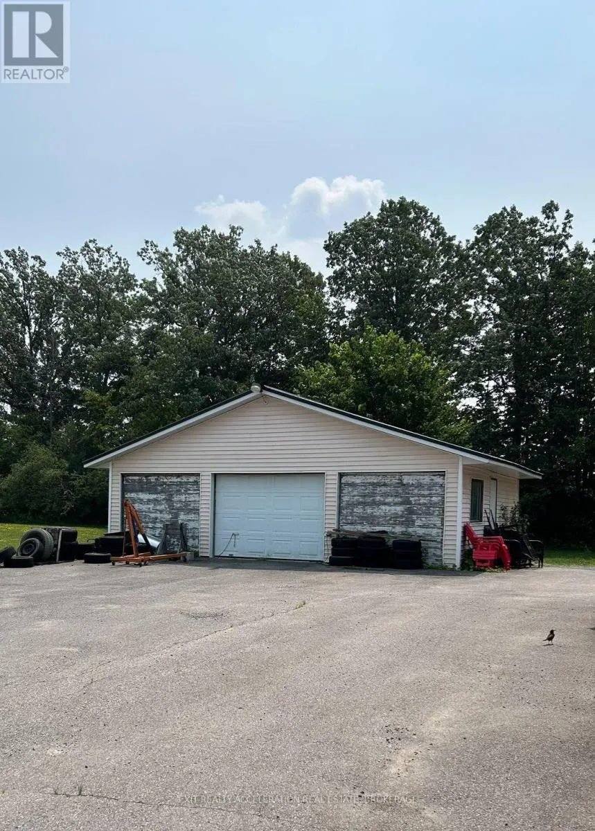 1085 COUNTY RD 41